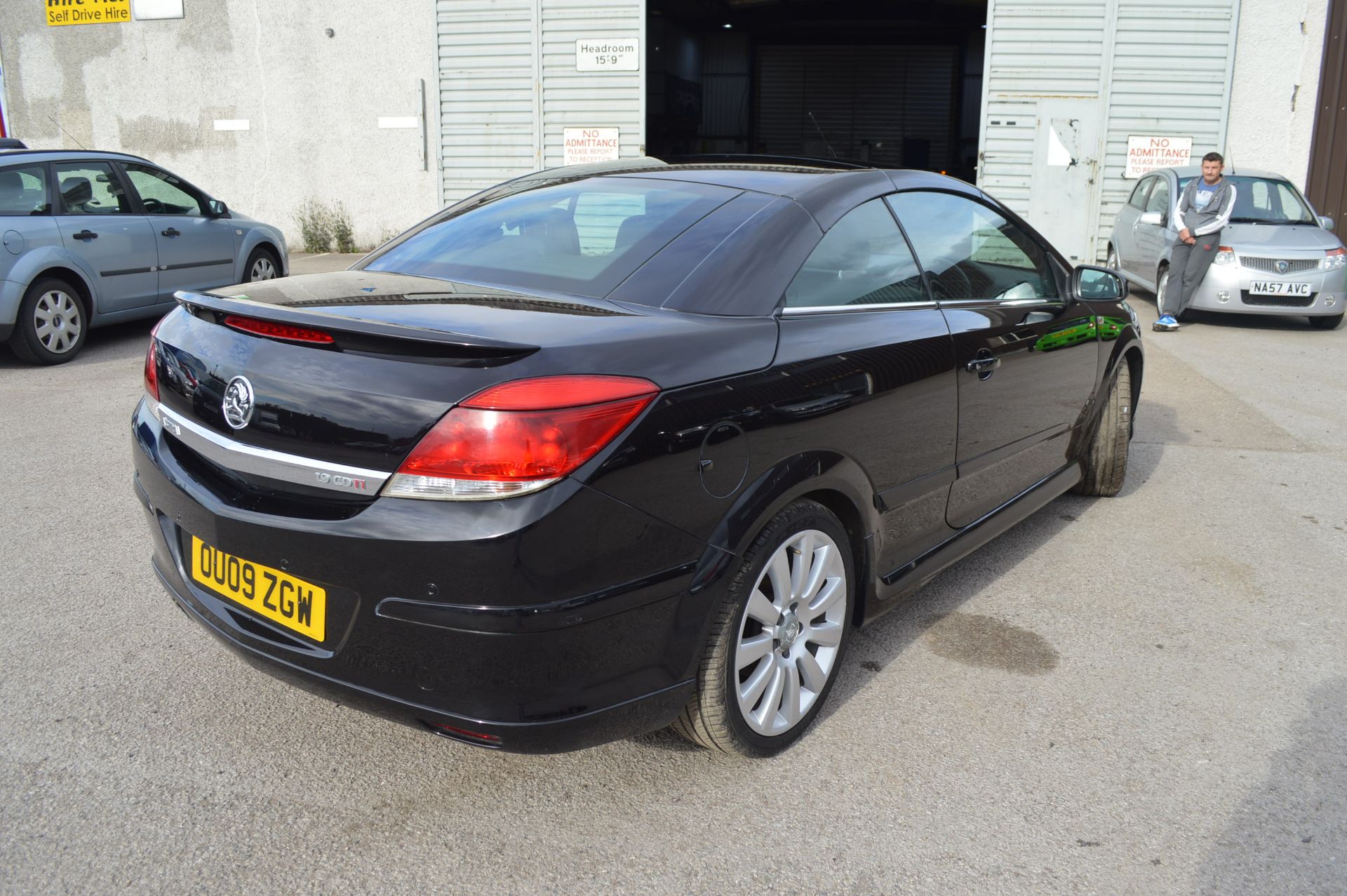 K - 2009/09 REG VAUXHALL ASTRA T-TOP EXCLUSIVE XP CDTI CONVERTIBLE *NO VAT*   DATE OF - Image 6 of 20