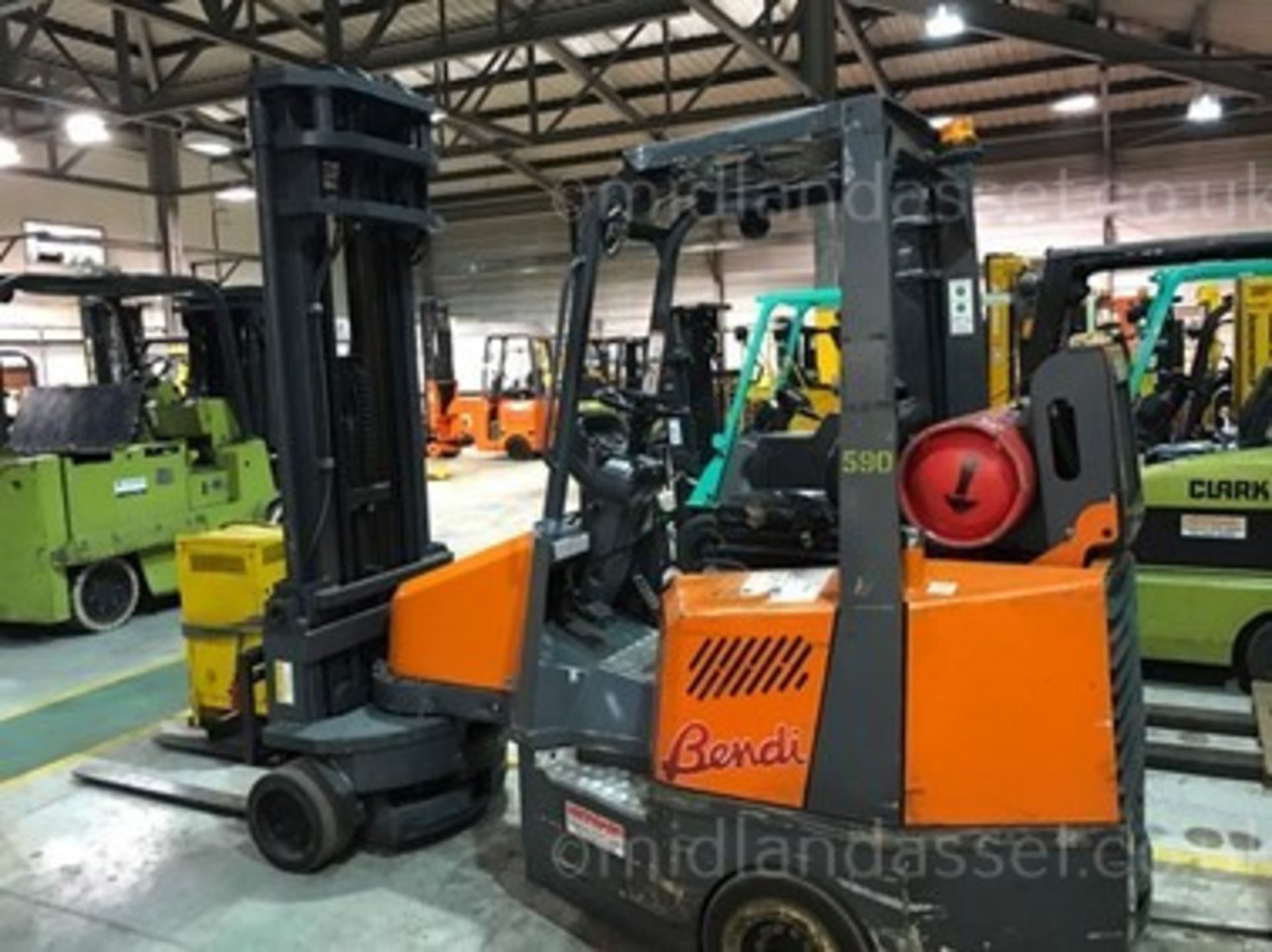 2002 BENDI BGAM2056SS ARTICULATED COUNTERBALANCE FORK TRUCK