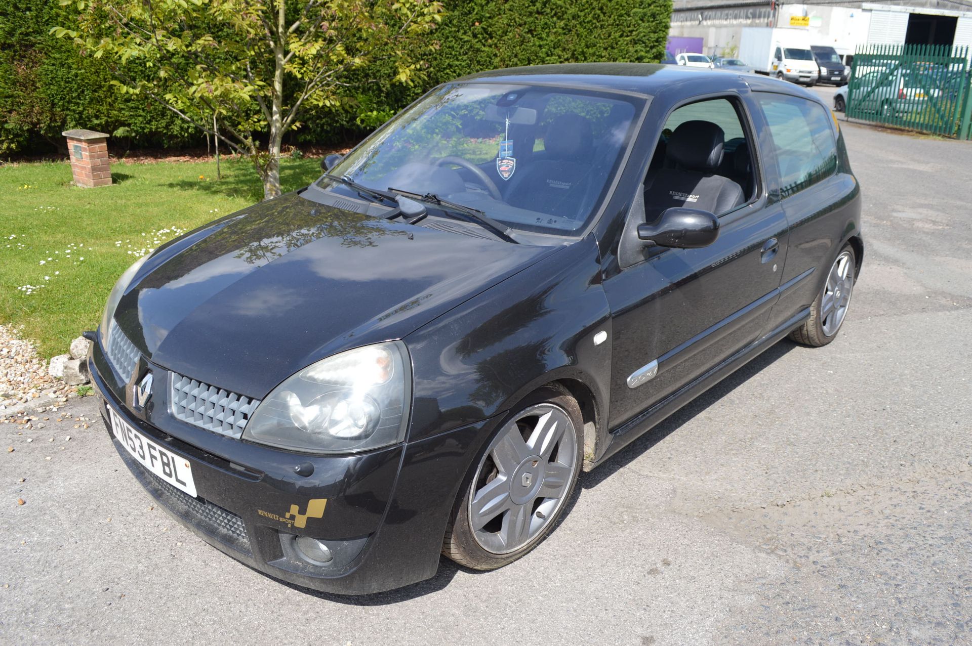 2003/53 REG RENAULT CLIO SPORT 2.0 16V BLACK - Image 3 of 14