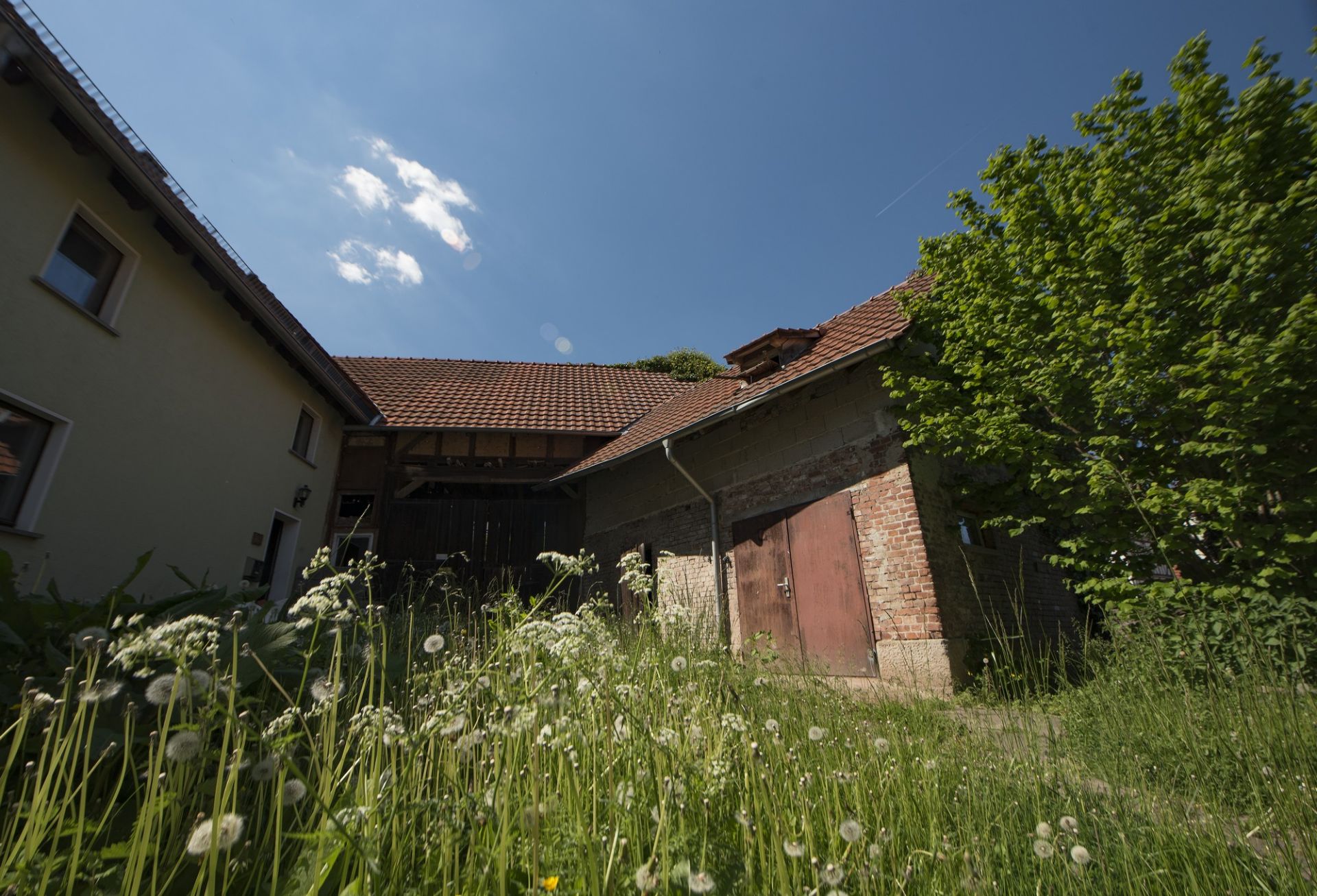 LARGE HOUSE AND SECLUDED GARDEN IN VOLKERODE, GERMANY GERMAN PROPERTY FOR SALE - Image 33 of 33