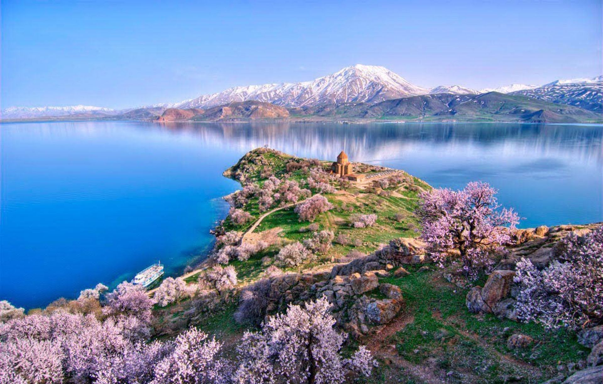 Five Room Stone Home, near lake Sevan, Armenia - Image 31 of 36