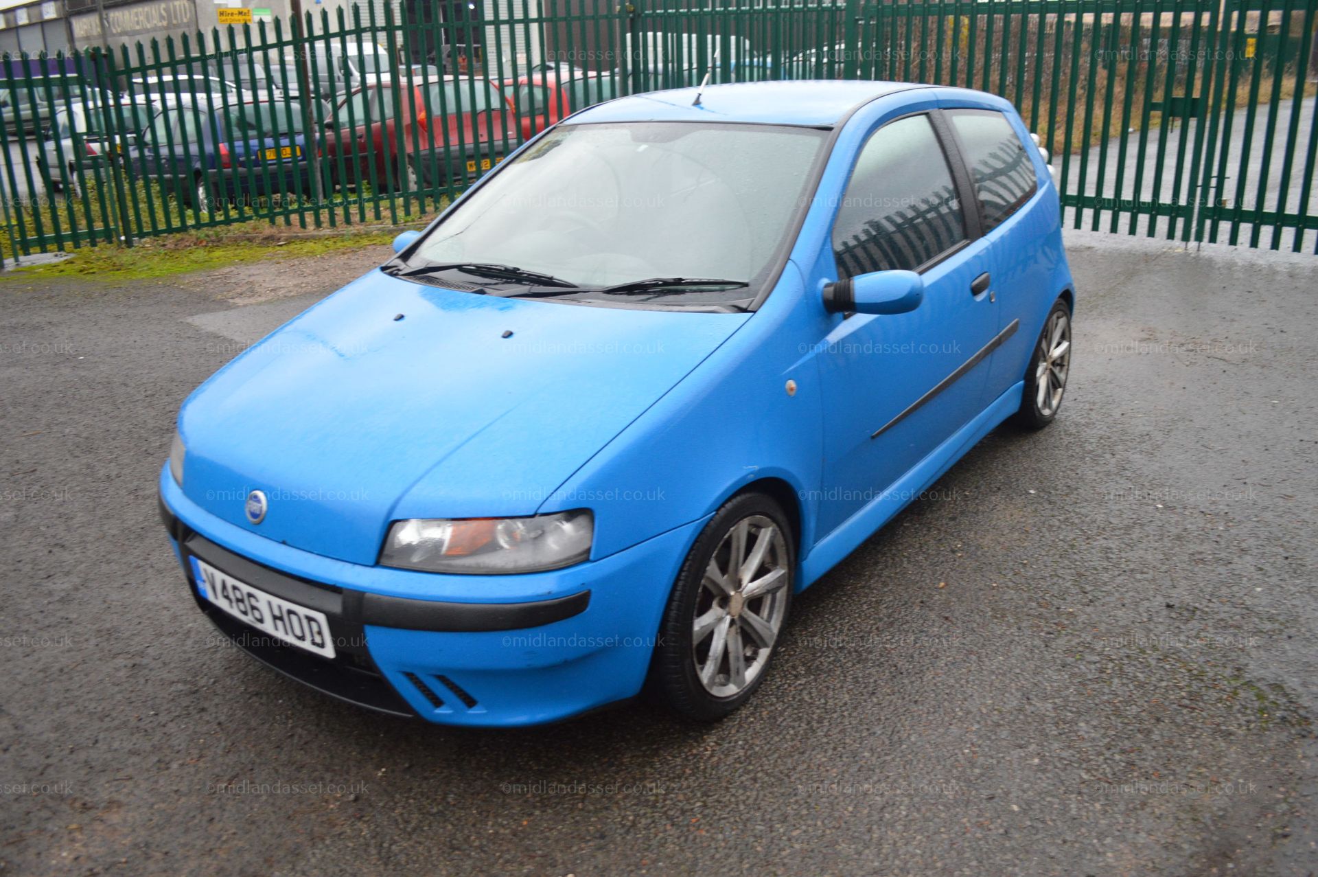 1999/V REG FIAT PUNTO HGT 3 DOOR HATCHBACK *NO VAT*   DATE OF REGISTRATION: 12th NOVEMBER 1999 - Image 3 of 12