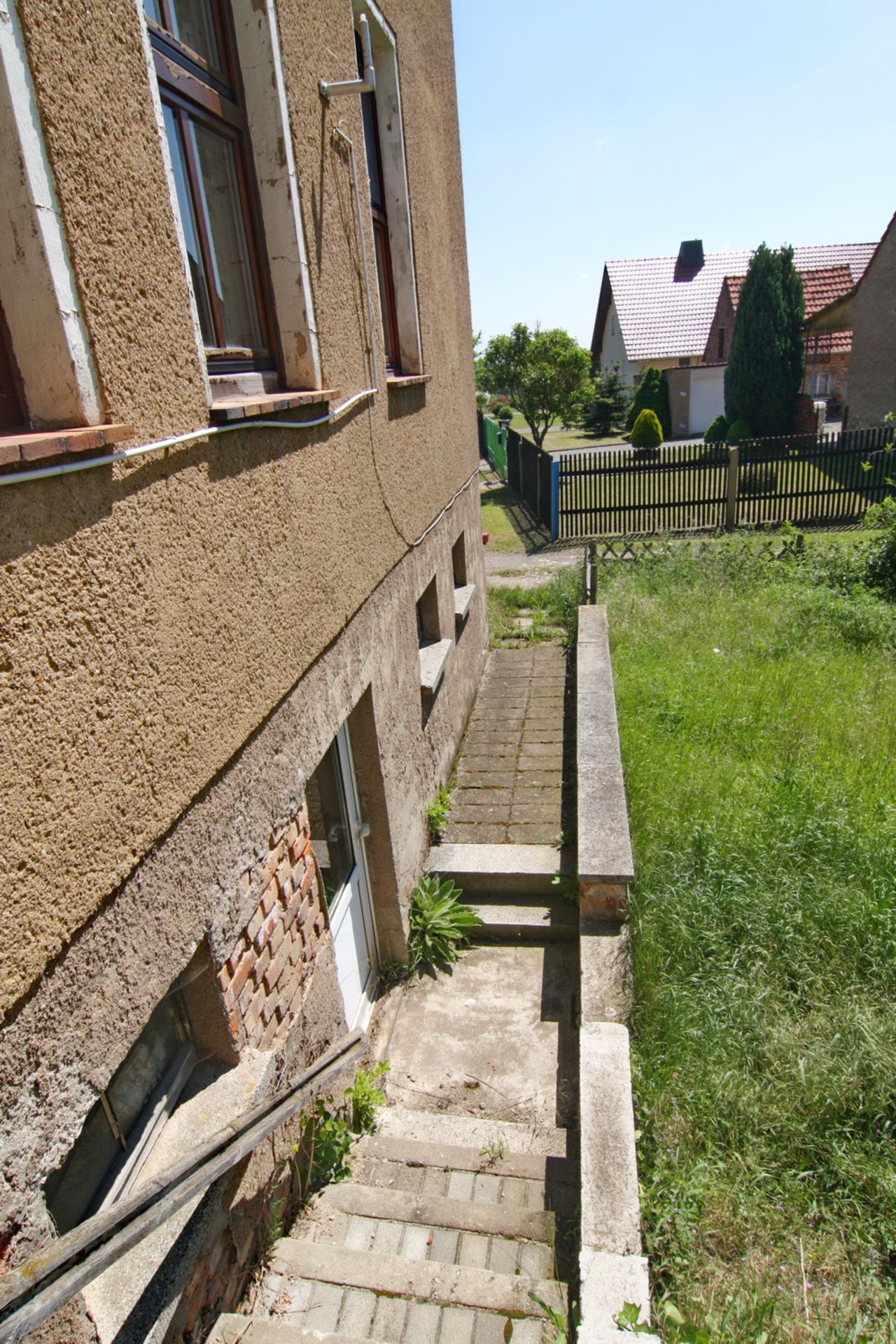 LARGE HOUSING BLOCK IN HORNSOMMEM, GERMANY - READY TO MOVE INTO - Image 8 of 91