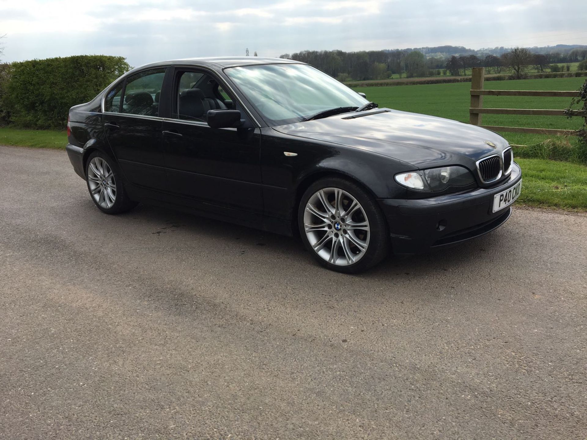 KB - 2002/02 REG BMW 330D SE BLACK, MANUAL GEARBOX    DATE OF REGISTRATION: 22ND JULY 2002 MOT: