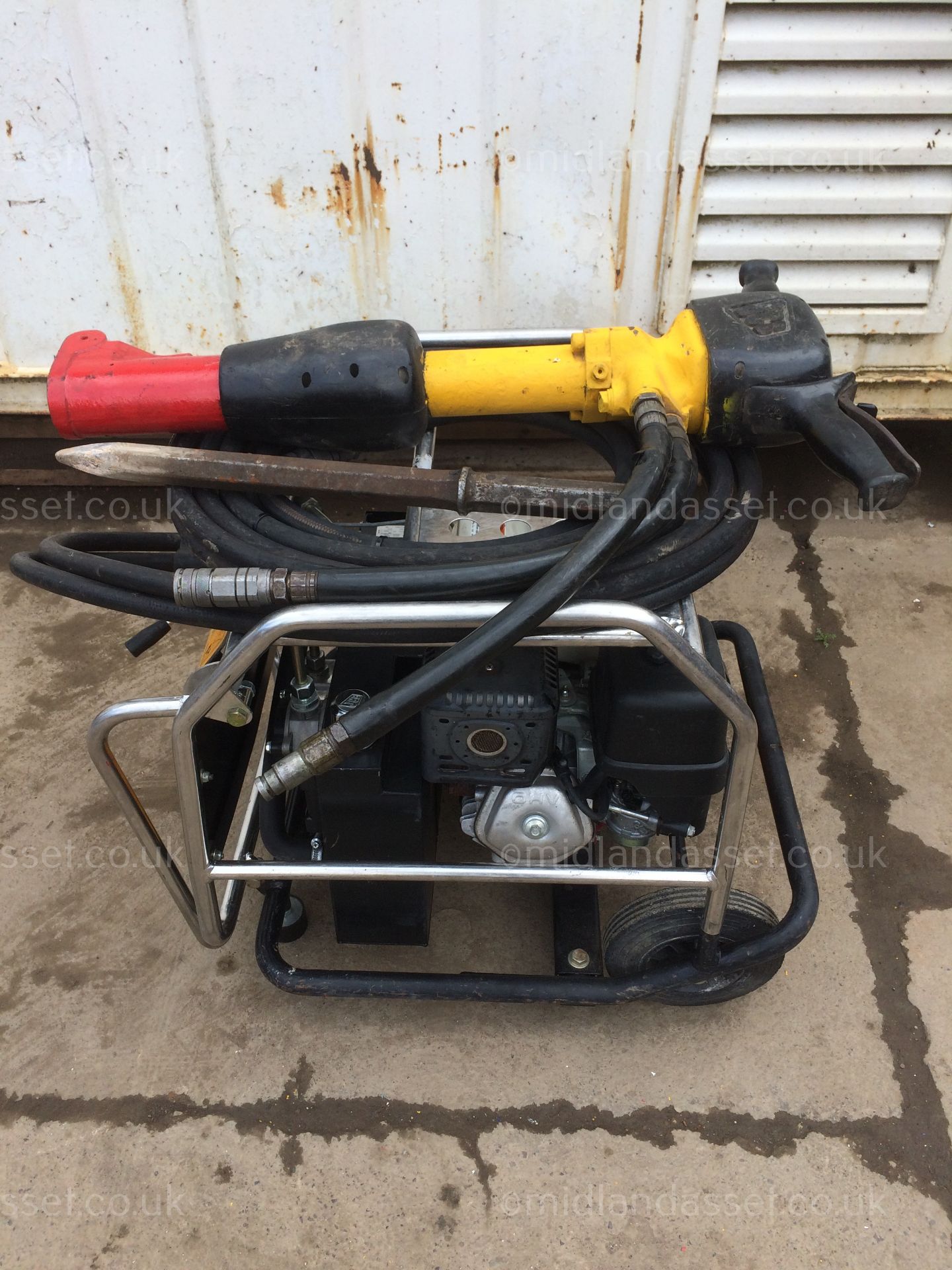2014 JCB BEAVER POWER PACK WITH BREAKER AND CHISEL - Image 3 of 4