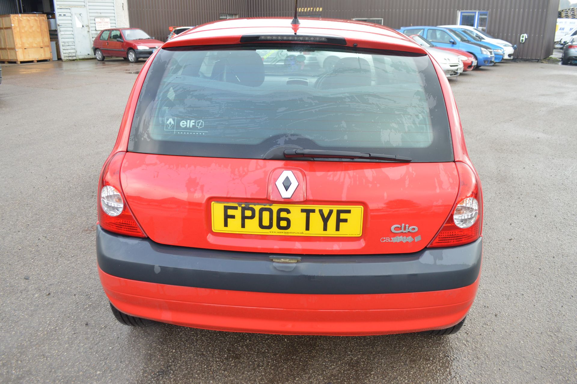 2006/06 REG RENAULT CLIO CAMPUS SPORT *NO VAT*   DATE OF REGISTRATION: 11TH MAY 2006 MOT: 5TH AUGUST - Image 5 of 16
