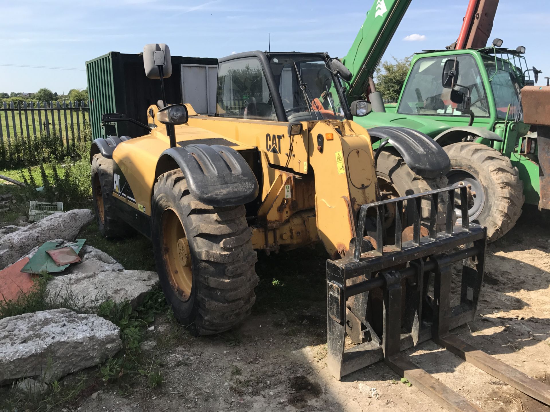 2004/54 REG CATERPILLAR TELEPORTER COMES WITH FORKS YELLOW - SHOWING 1 OWNER *PLUS VAT*