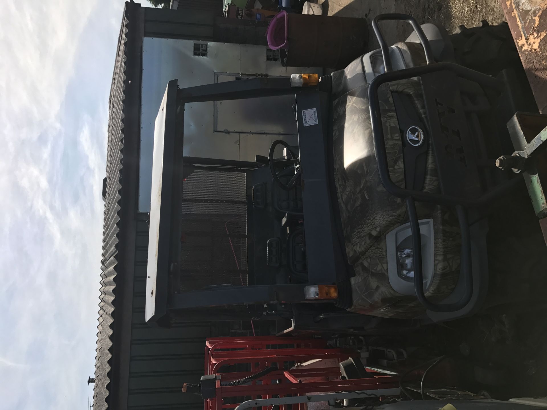 BELIEVED TO BE 2011 YEAR KUBOTA RTV900 DIESEL 4X4, SHOWING - 2,223 HOURS (UNVERIFIED) *PLUS VAT* - Image 8 of 11