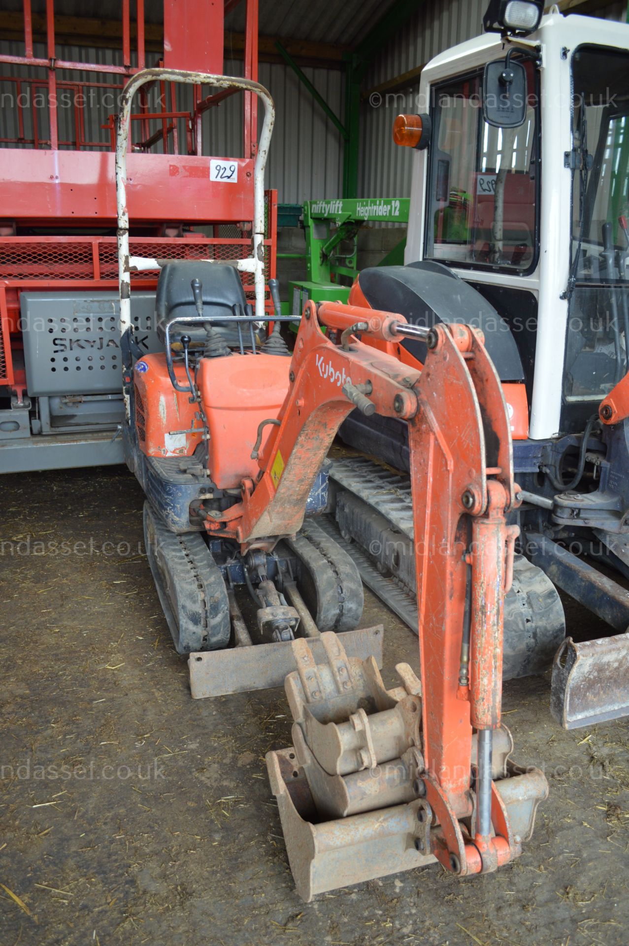 KUBOTA K008 MICRO DIGGER