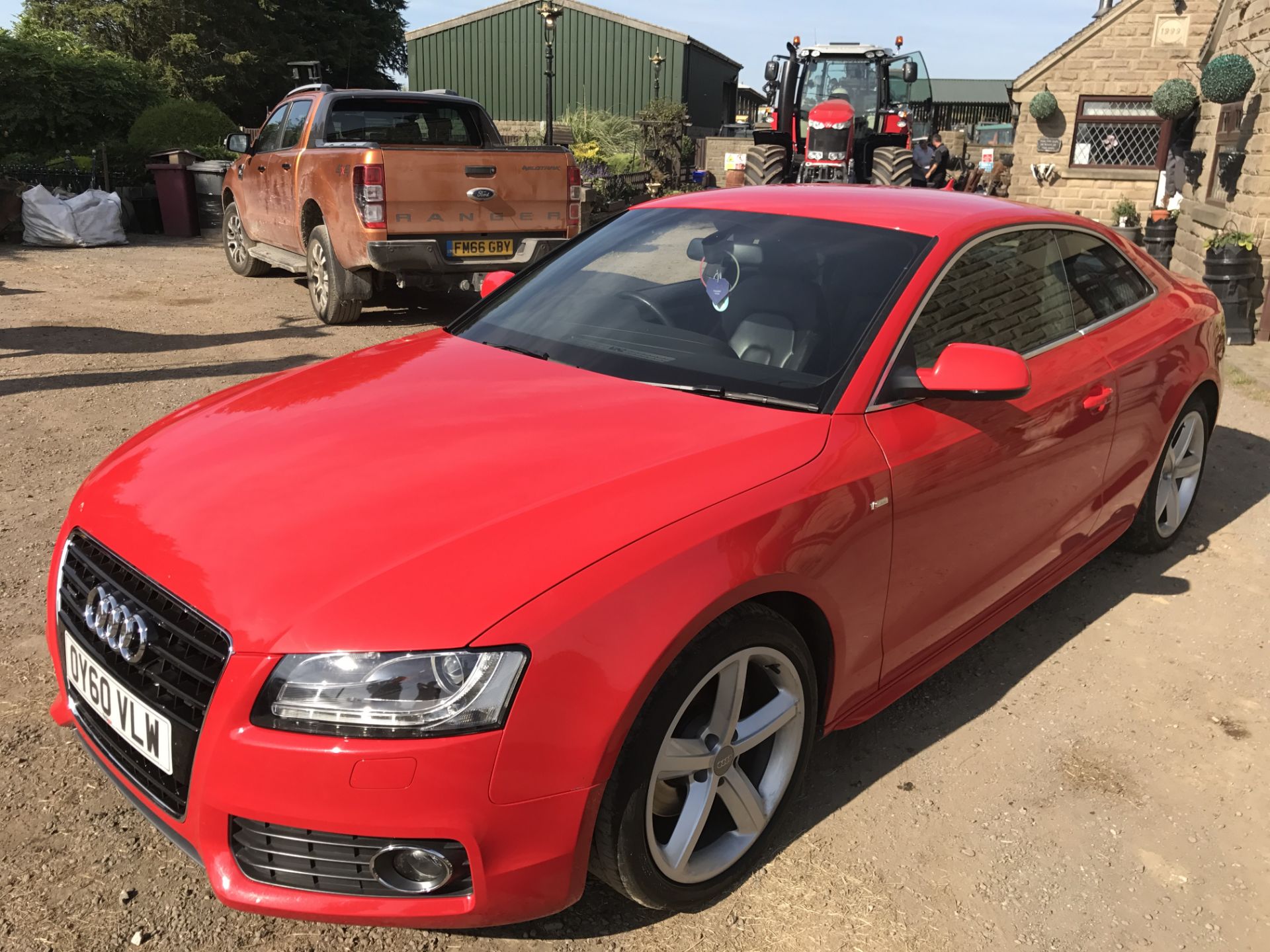 2010/60 REG AUDI A5 S LINE TDI QUATTRO SEMI-AUTOMATIC 3.0 LITRE, SHOWING 2 FORMER KEEPERS *NO VAT* - Image 4 of 19