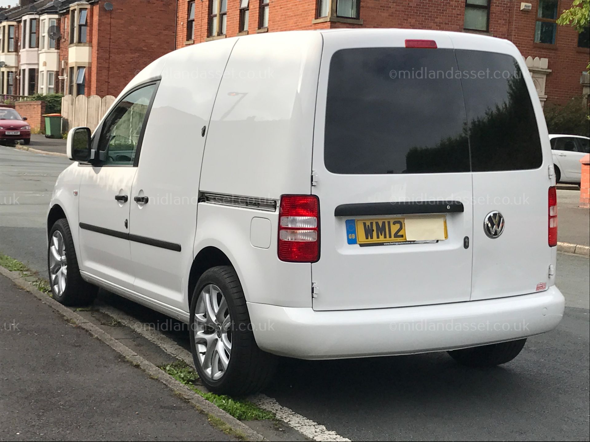 2012/12 REG VOLKSWAGEN CADDY C20 BLUEMOTION TDI ONE OWNER - Image 3 of 7