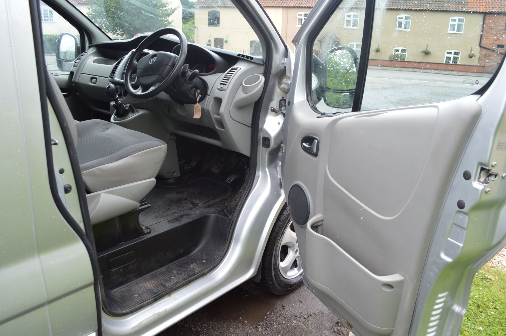 2012/12 REG VAUXHALL VIVARO 2700 SPORTIVE CDTI, SHOWING 2 FORMER KEEPERS *NO VAT* - Image 15 of 20