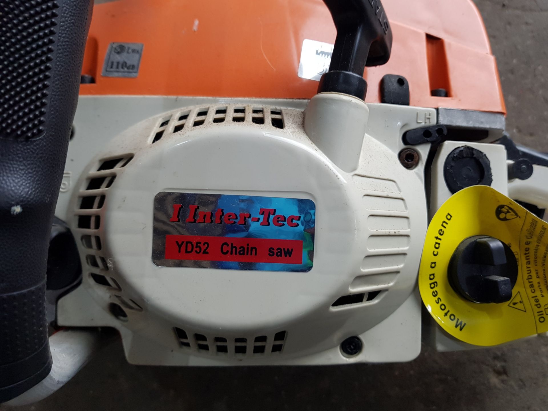 NEW & UNUSED CHAINSAW, IN WORKING ORDER *PLUS VAT* - Image 2 of 6