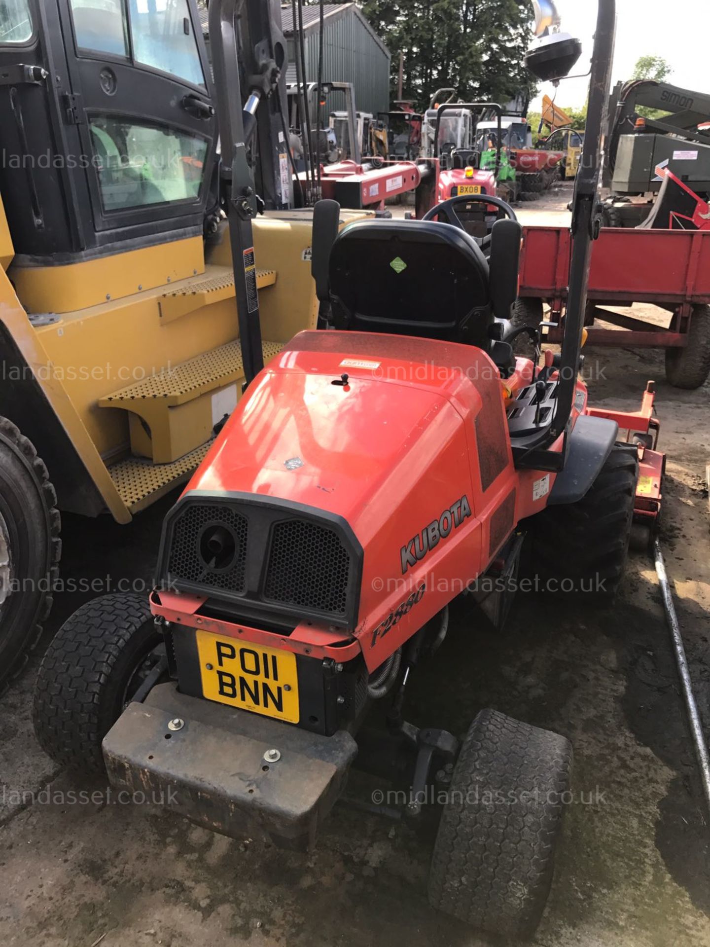 2011 KUBOTA F2880 UPFRONT ROTARY MOWER - Image 5 of 5