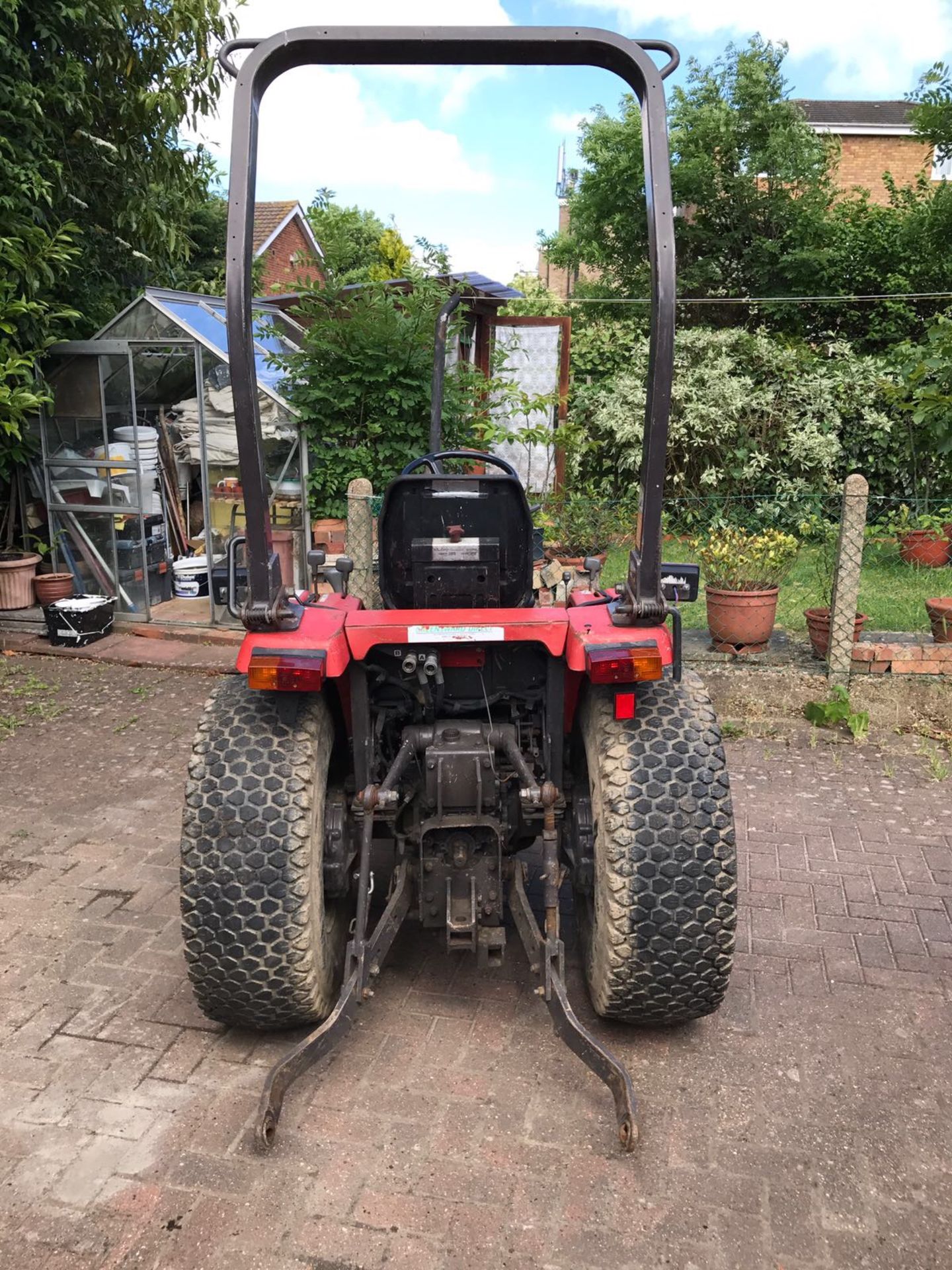 MASSEY FERGUSON 1230, 860KG MINI TRACTOR *NO VAT* - Image 2 of 3