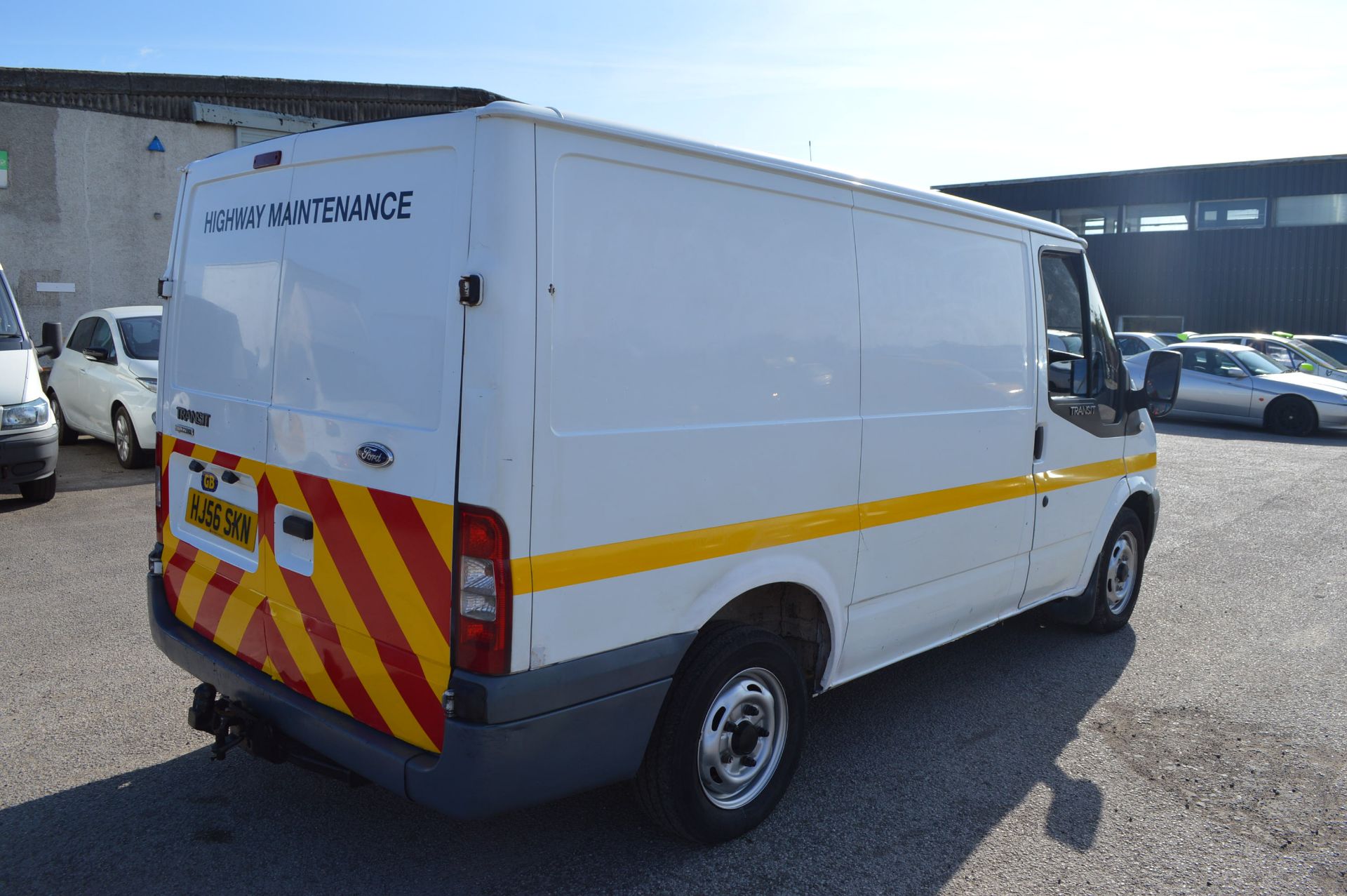 2006/56 REG FORD TRANSIT 85 T280S FWD, 5 SPEED MANUAL - Image 6 of 19
