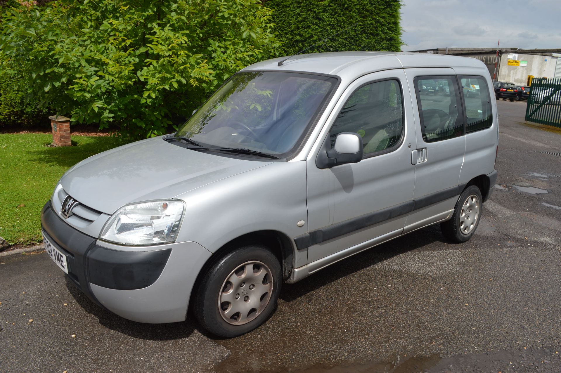 2003/03 REG PEUGEOT PARTNER COMBI, SHOWING 3 FORMER KEEPERS, NO RESERVE *NO VAT* - Image 3 of 16