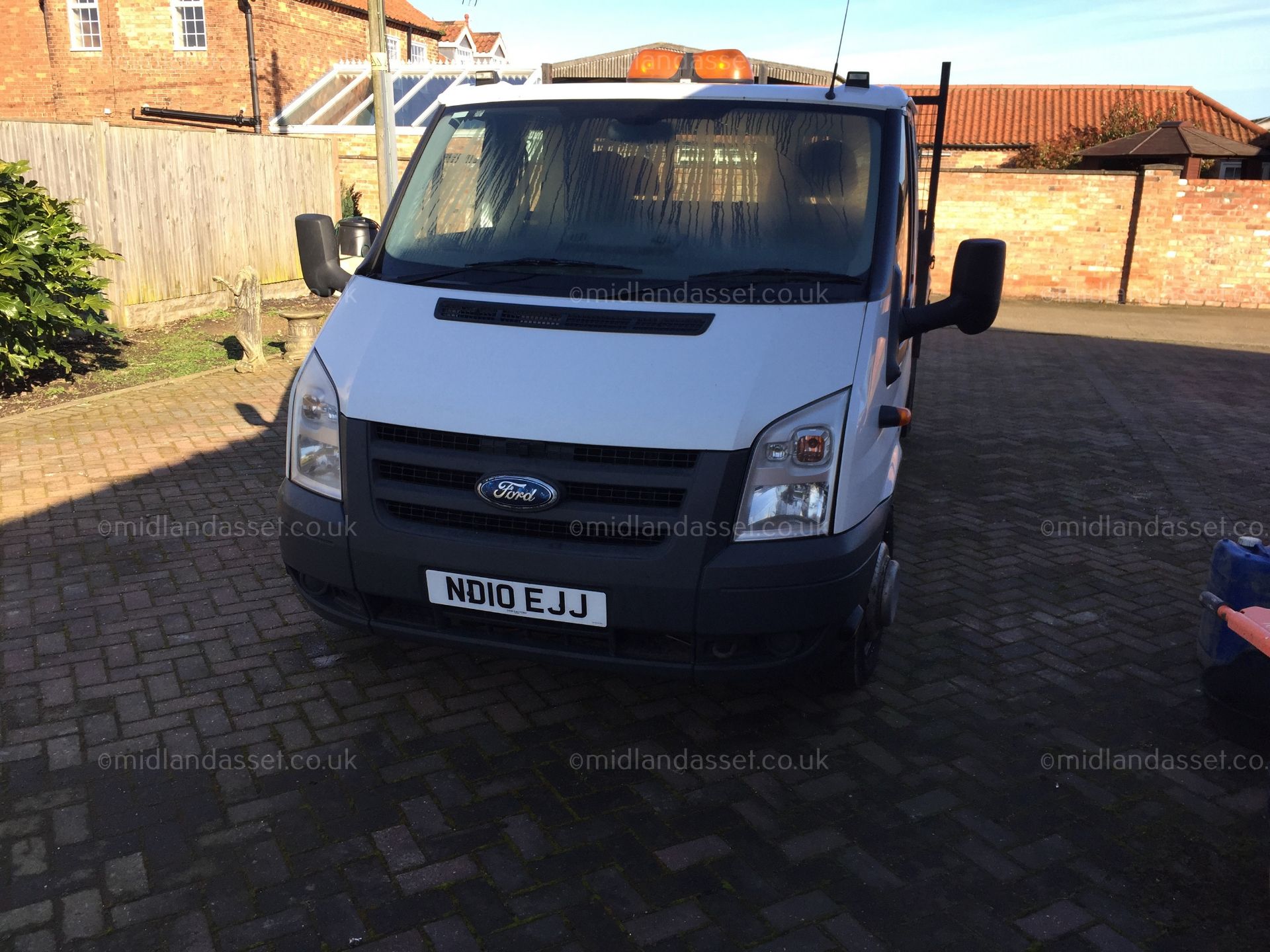 2010/10 REG FORD TRANSIT 100 T350L RWD DOUBLE CAB TIPPER ONE FORMER KEEPER - Image 2 of 11
