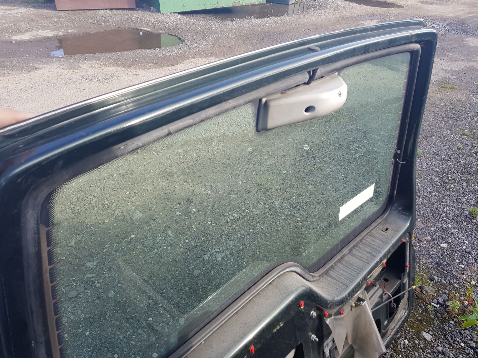 LAND ROVER DISCOVERY SERIES II TD5 REAR BOOT DOOR *NO VAT* - Image 5 of 5