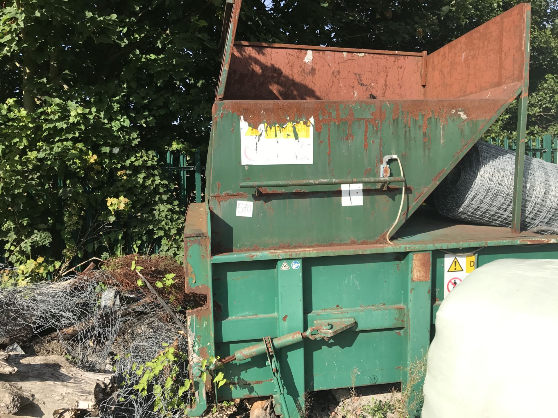 LOAD KING - MODEL 1121023 - GREEN WASTE COMPACTOR *PLUS VAT*