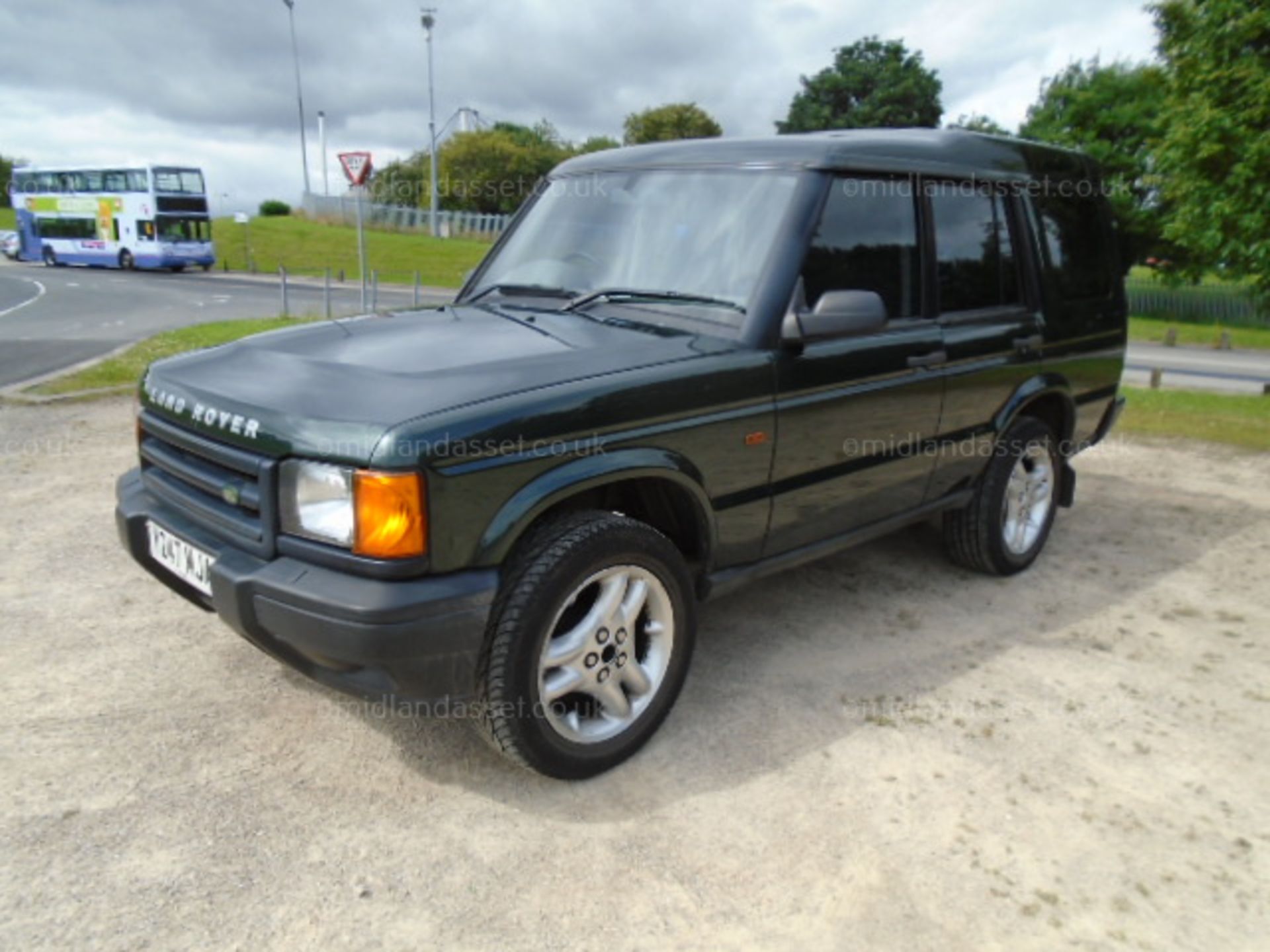 2001/Y REG LAND ROVER DISCOVERYTD5 E ESTATE - Image 9 of 11