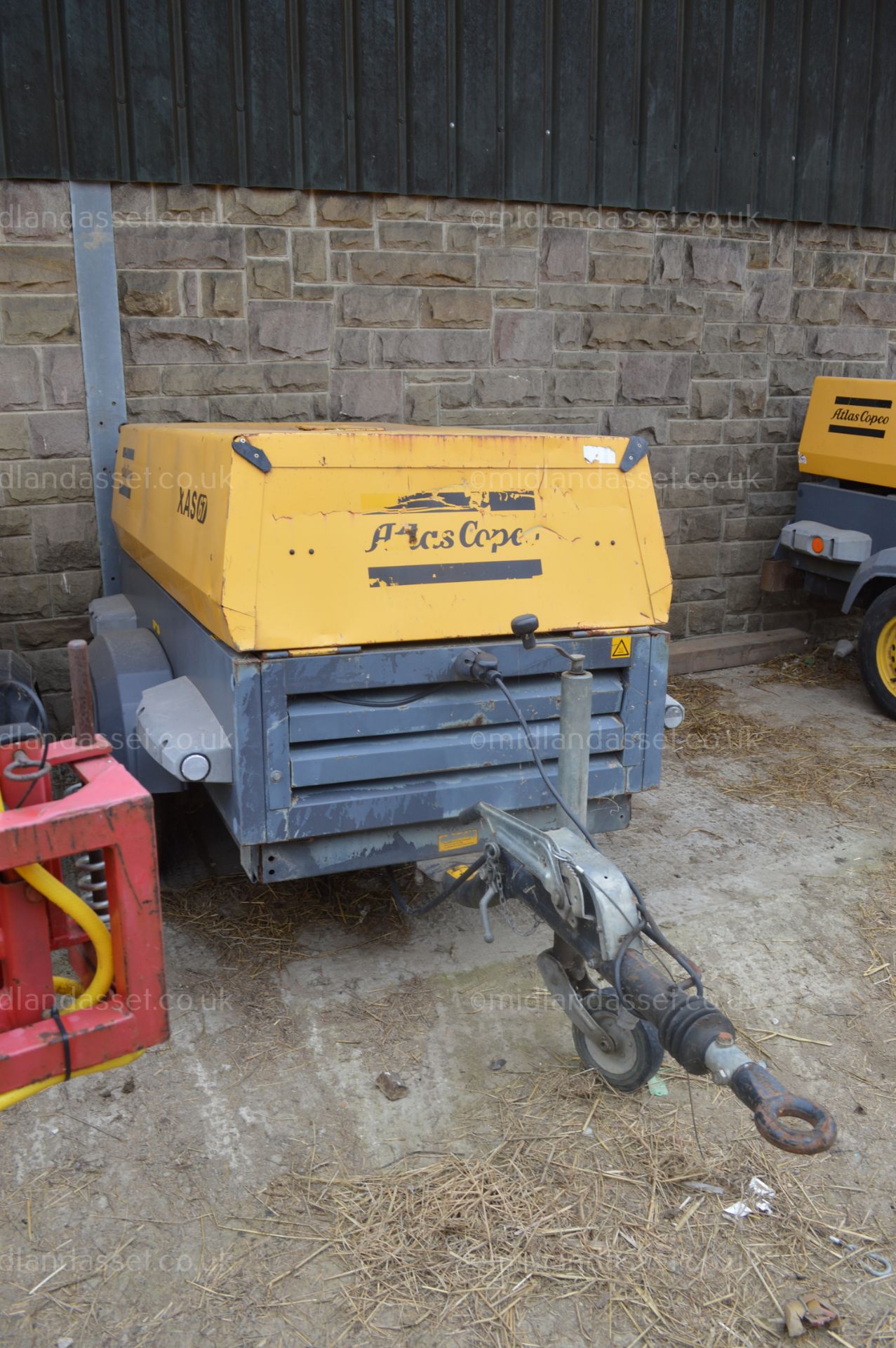 2008 ATLAS COPCO XAS 67 COMPRESSOR/GENERATOR