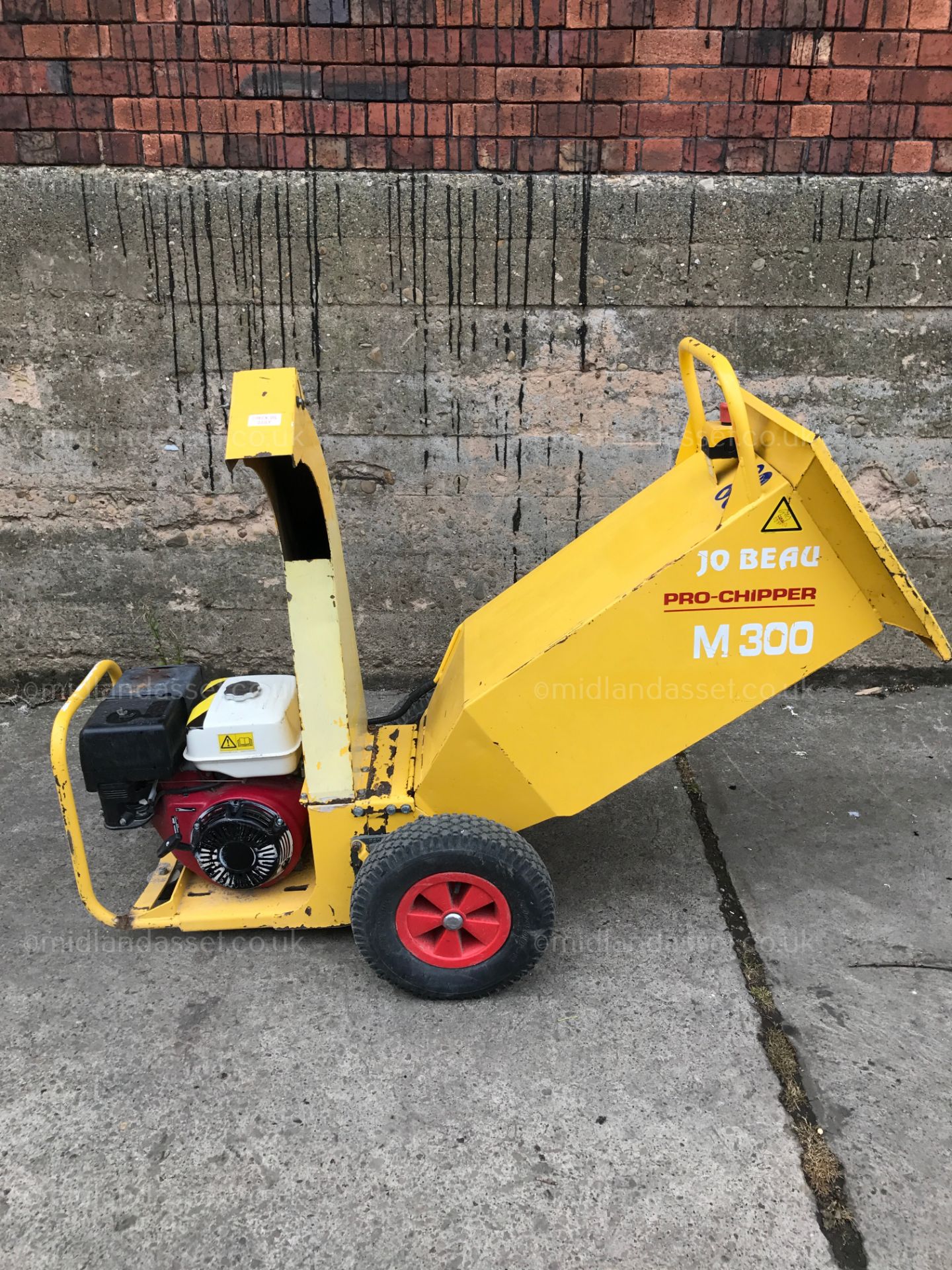 JO BEAU M300 PRO CHIPPER/SHREDDER