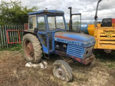 DS - LEYLAND 255 TRACTOR BACK END LOADER   YEAR UNKNOWN FITTED WITH A BACK END LOADER GOOD WORKING
