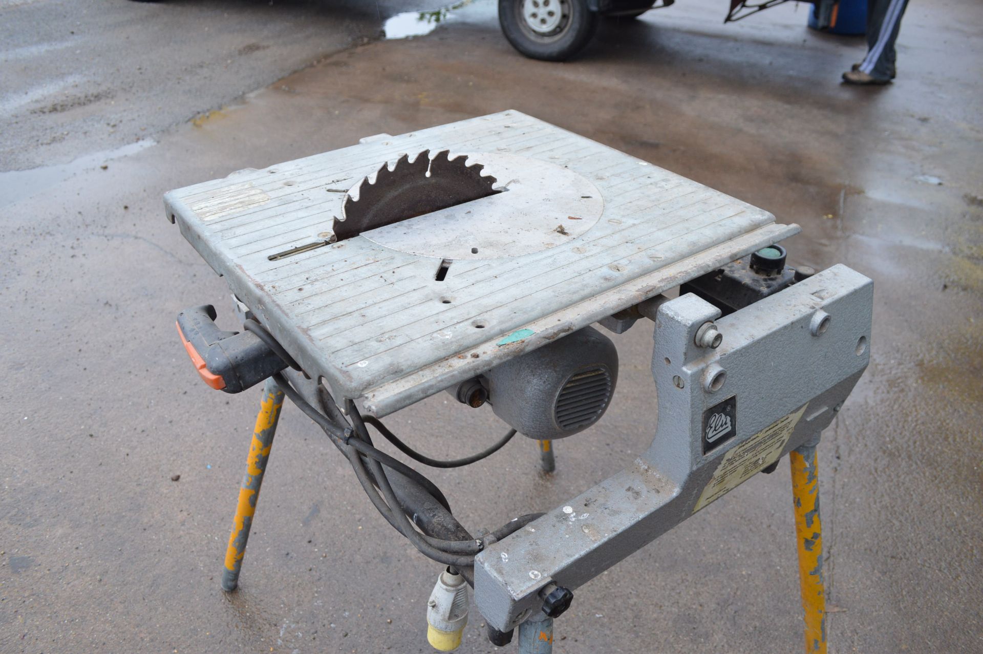 USED ELU FLIPTABLE SAW TGS 173 - Image 4 of 5