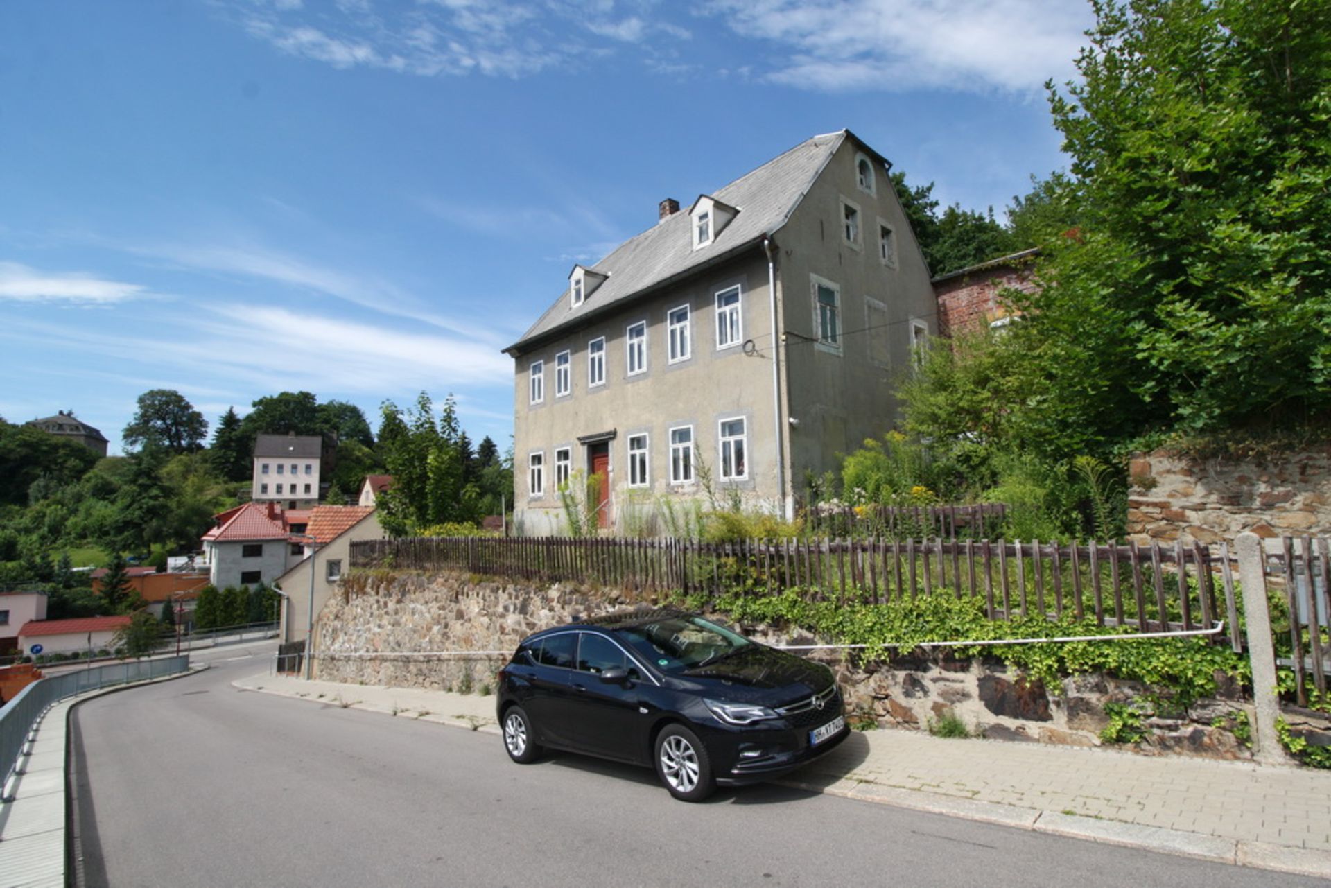 LARGE HOUSE AND 3,290 SQM OF LAND IN LUNZENAU, GERMANY - Image 41 of 44