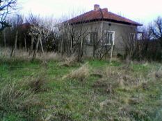 VALCHEK, VIDIN, BULGARIA FREEHOLD HOUSE 1/3 ACRE WITH DEEDS