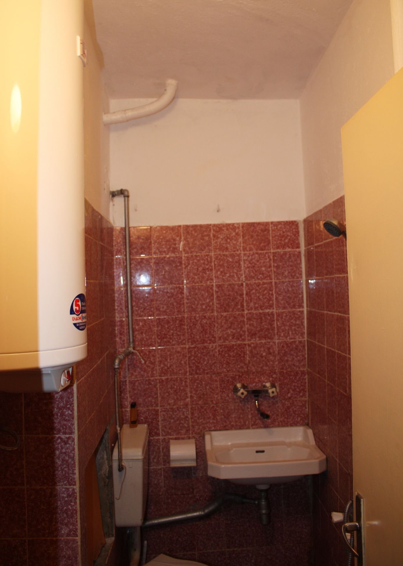 FREEHOLD APARTMENT IN VELIKO TARNOVO, BULGARIA - Image 14 of 55