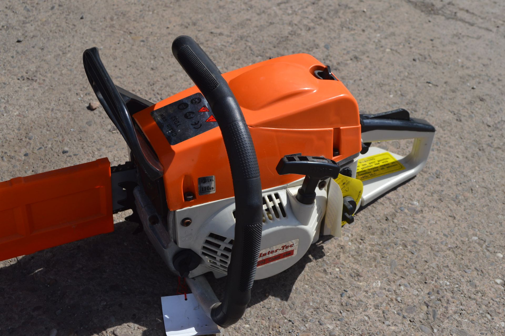 NEW & UNUSED CHAINSAW, IN WORKING ORDER *PLUS VAT* - Image 7 of 7