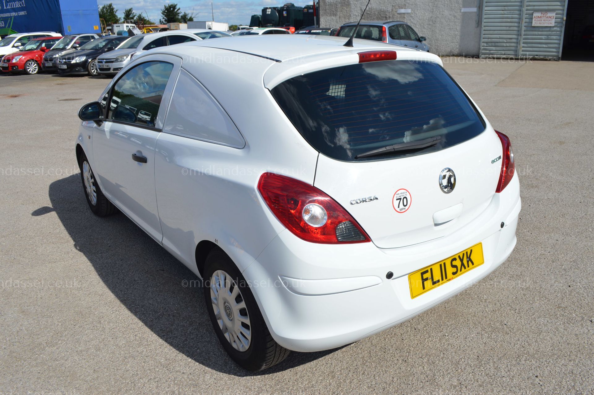 2011/11 REG VAUXHALL CORSA CDTI A/C CAR DERIVED VAN ONE OWNER - Image 5 of 16