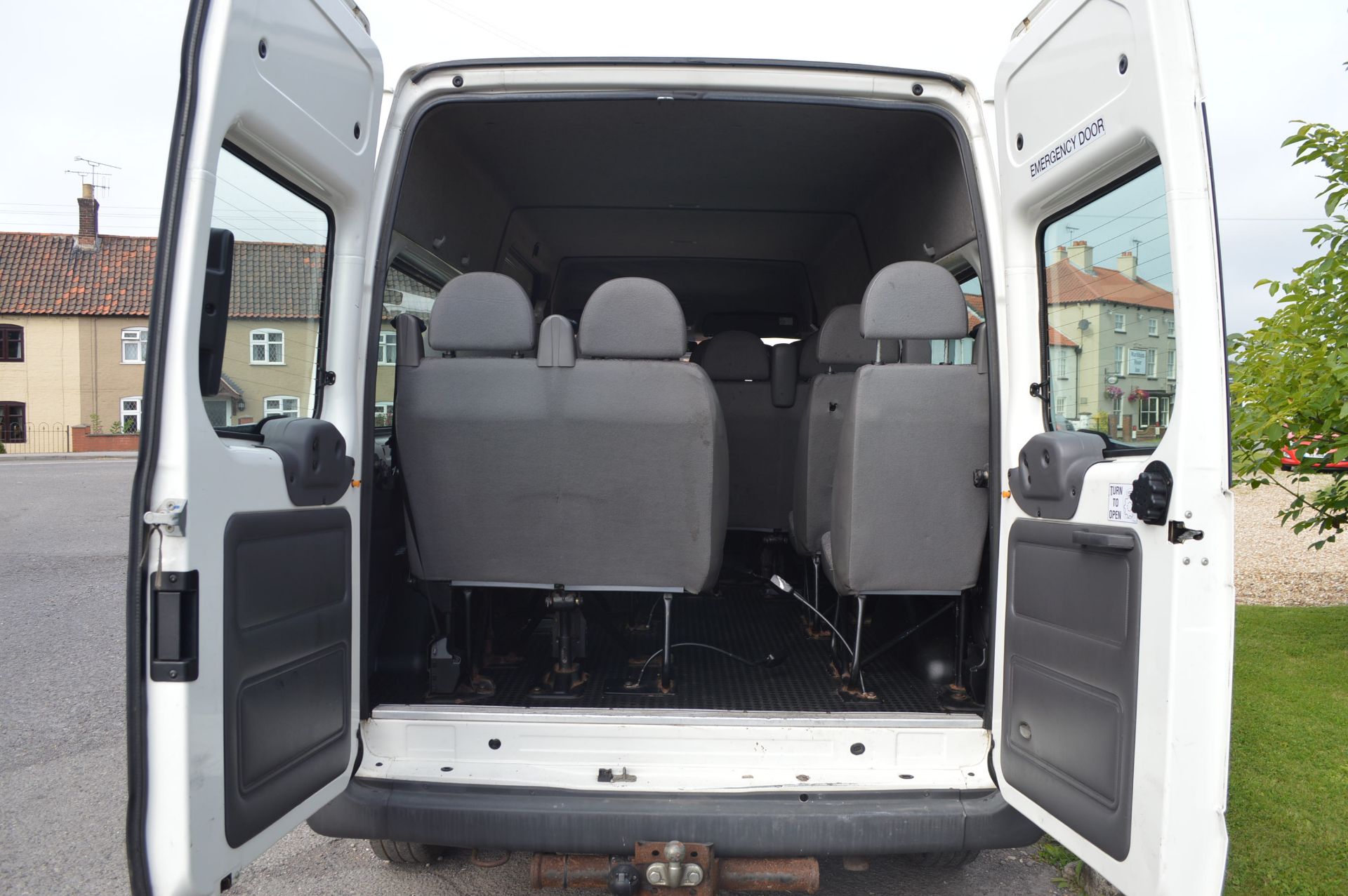 2005/55 REG FORD TRANSIT 350 LWB 14 SEATER MINIBUS, SHOWING 1 FORMER KEEPER *PLUS VAT* - Image 7 of 25