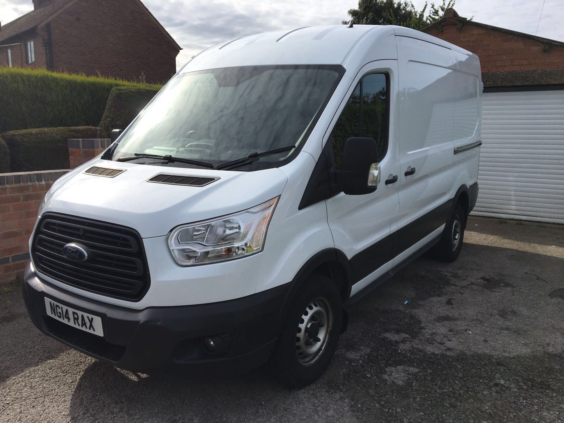 2014/14 REG FORD TRANSIT 350, MOT UNTIL AUGUST 2018, SHOWING 1 FORMER KEEPER *NO VAT* - Image 3 of 10