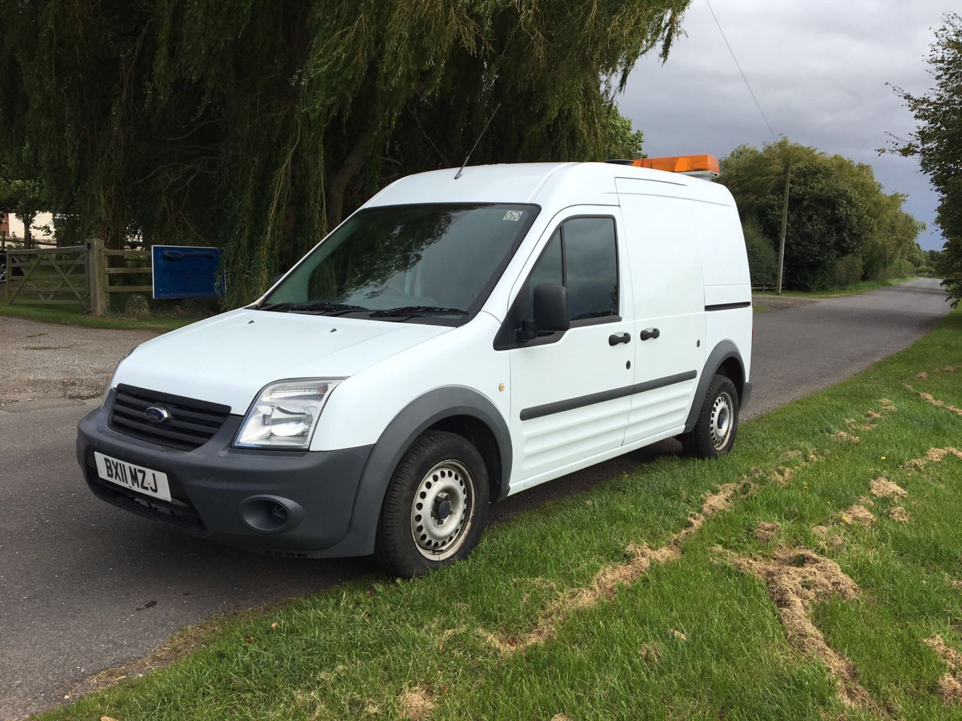 2011/11 REG FORD TRANSIT CONNECT 90 T230, SHOWING 1 OWNER - EX BT FLEET *NO VAT*