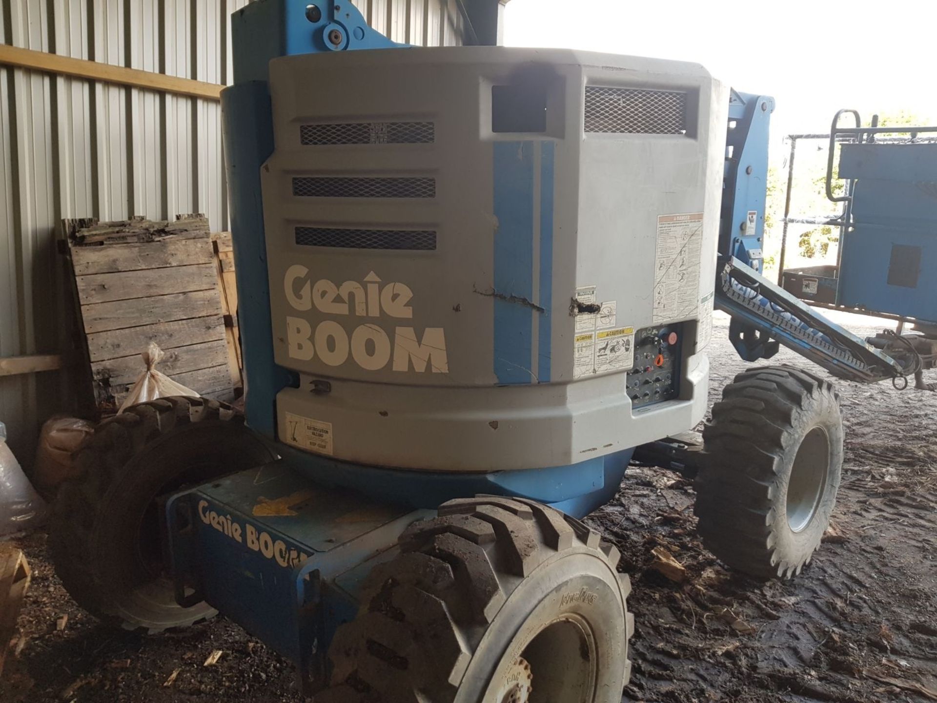 BLUE GENIE BOOM Z45/22 DIESEL CHERRY PICKER *PLUS VAT* - Image 6 of 8