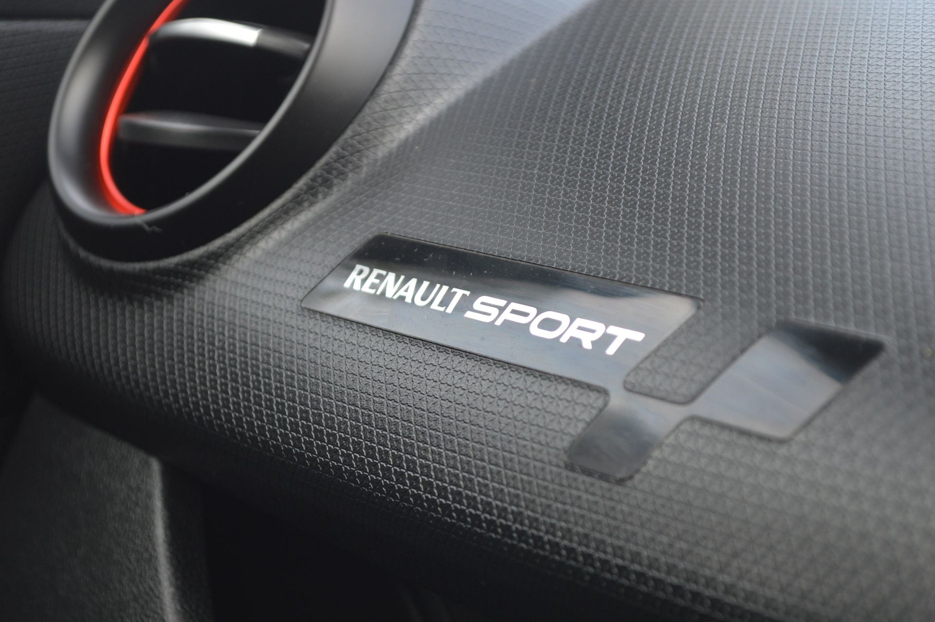 2016/16 REG RENAULT CLIO RENAULT SPORT SAT NAV TROPHY 220, INCREDIBLE CAR - Image 25 of 29