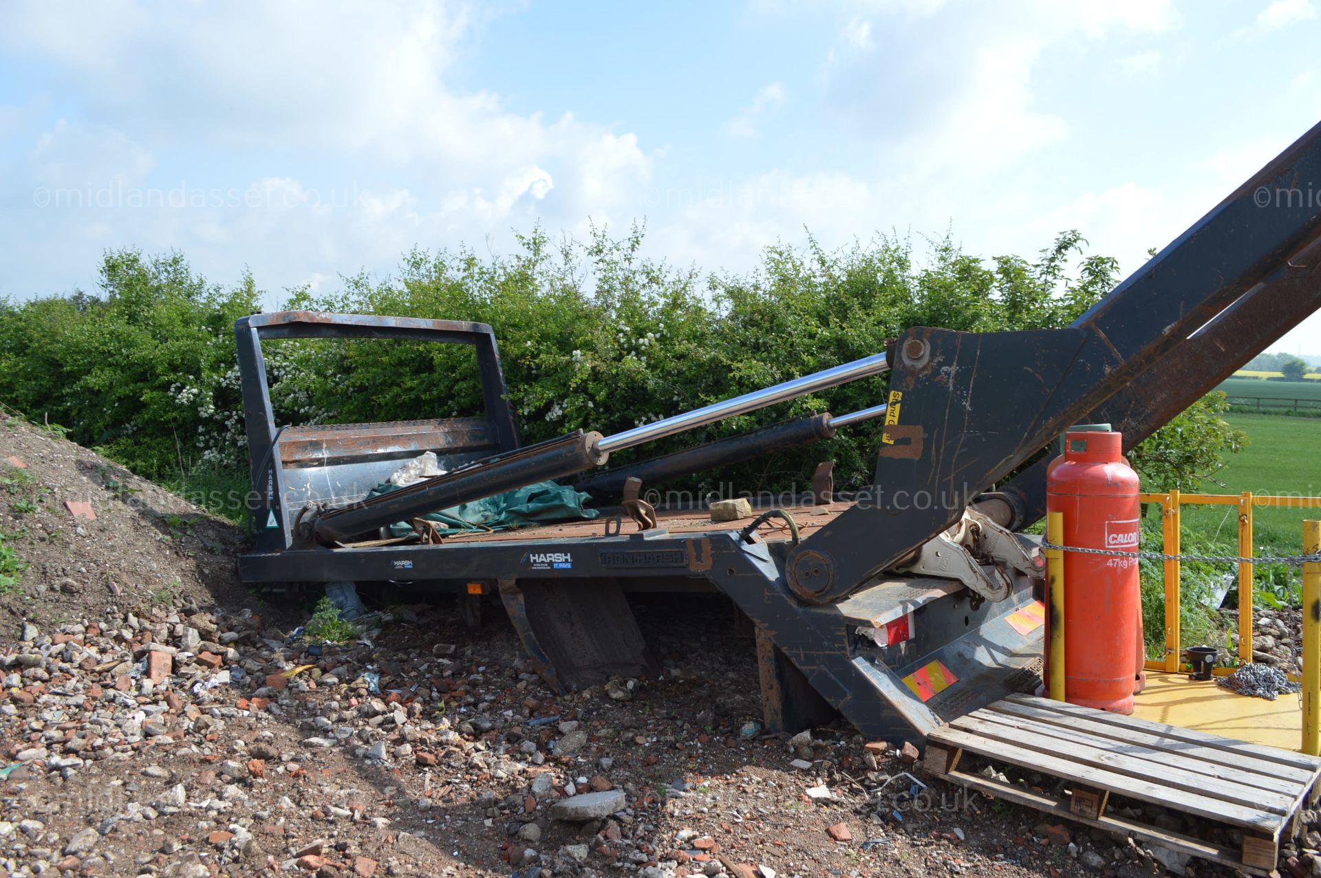 2006 IRON HARSH HS 14T TELESCOPIC SKIP LOADER BODY - Bild 2 aus 5