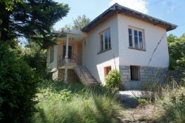 IMMACULATE Freehold Home and Land NR Veliko Tarnovo, Bulgaria