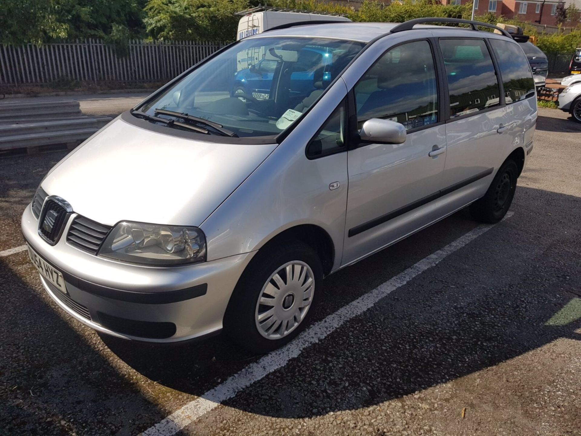2004/54 REG SEAT ALHAMBRA REFERENCE TDI, SHOWING 2 FORMER KEEPERS *NO VAT* - Image 2 of 18