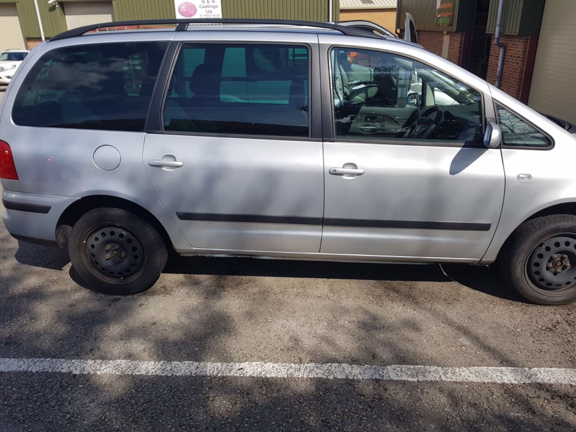 2004/54 REG SEAT ALHAMBRA REFERENCE TDI, SHOWING 2 FORMER KEEPERS *NO VAT* - Image 3 of 18