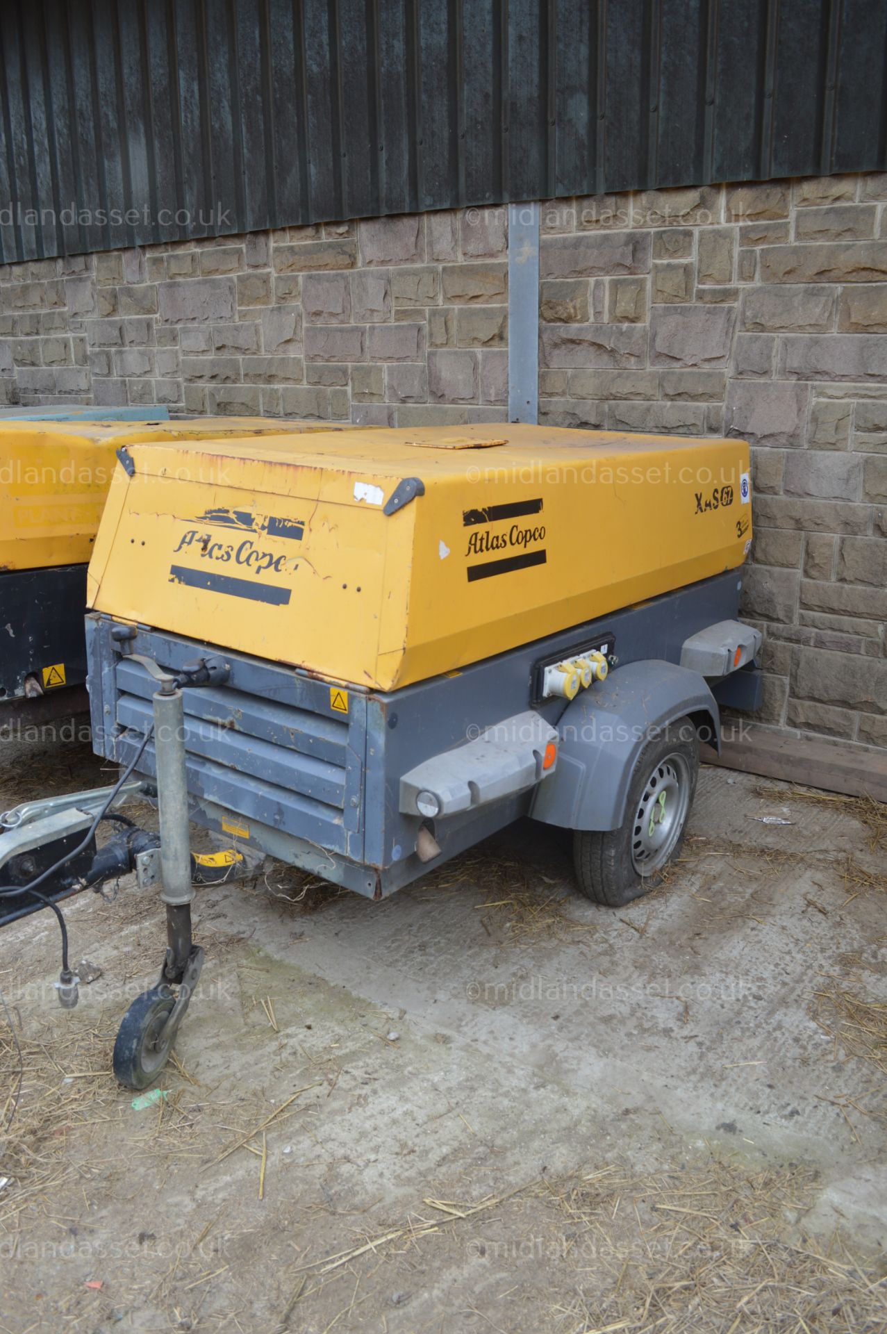 2008 ATLAS COPCO XAS 67 COMPRESSOR/GENERATOR - Image 2 of 7