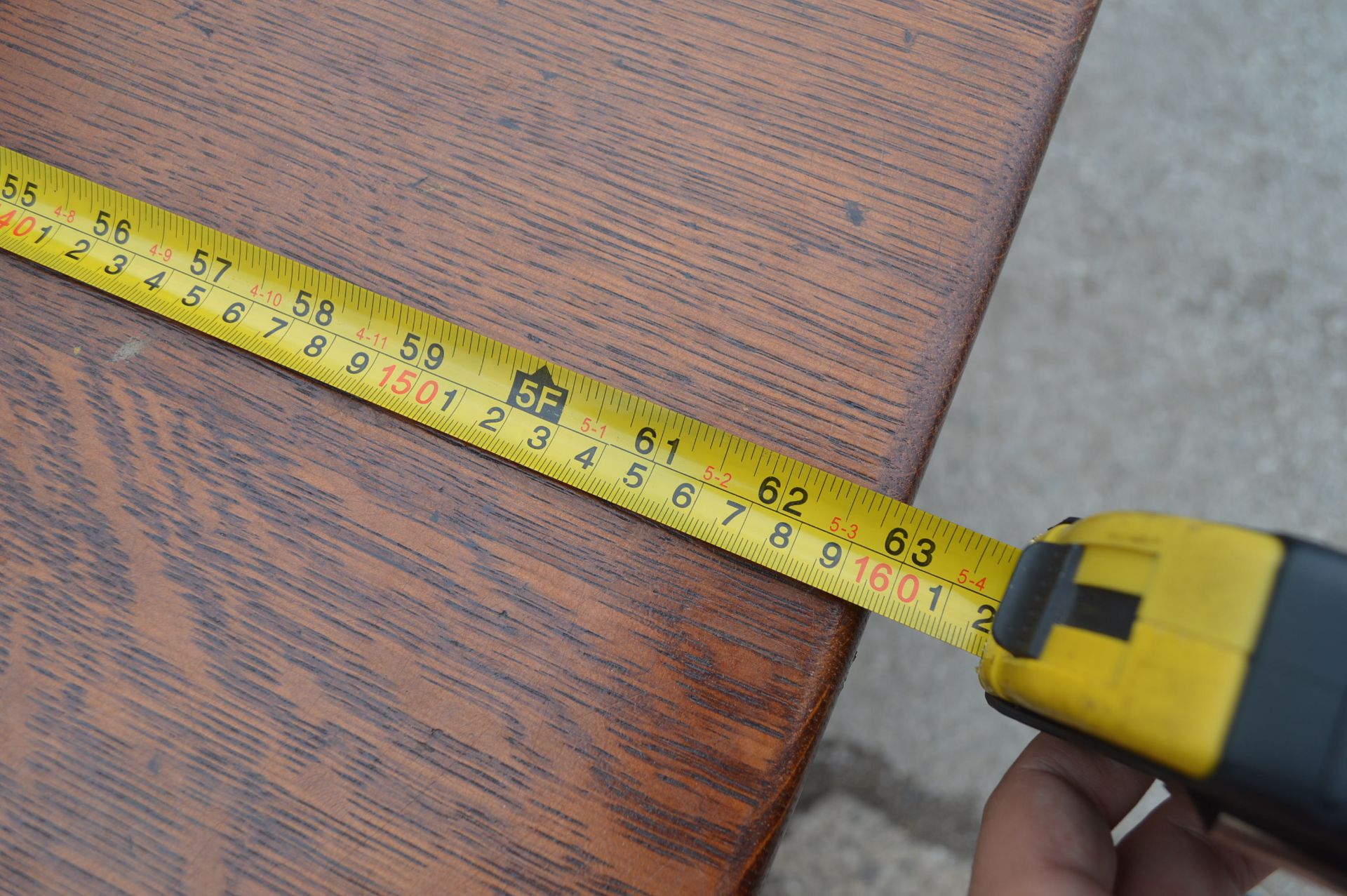 SOLID OAK TAILORING WORK BENCH, IDEAL FOR DINING ROOM TABLES ETC. *NO VAT* - Image 3 of 5