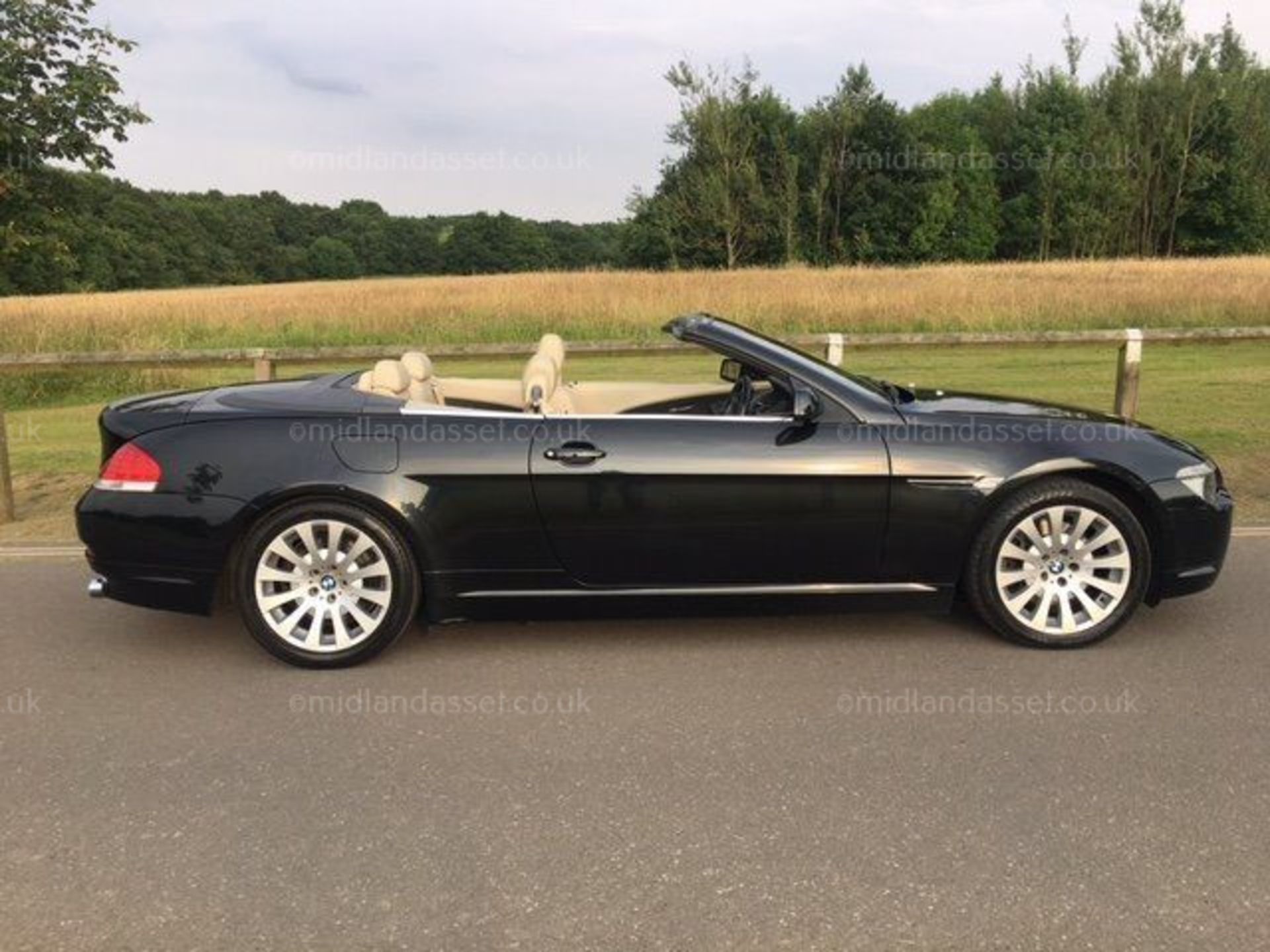 2004/04 REG BMW 645 CI AUTO CONVERTIBLE - Image 4 of 9