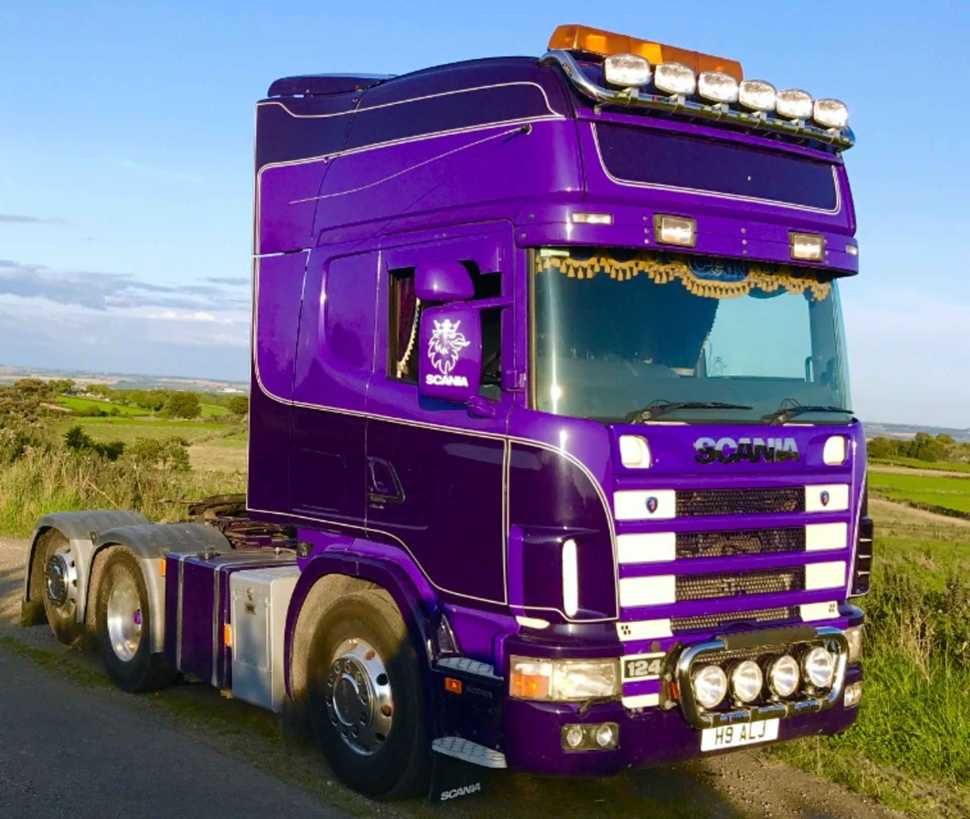 2002/02 REG SCANIA 4-SRS L-CLASS SLEEPER CAB