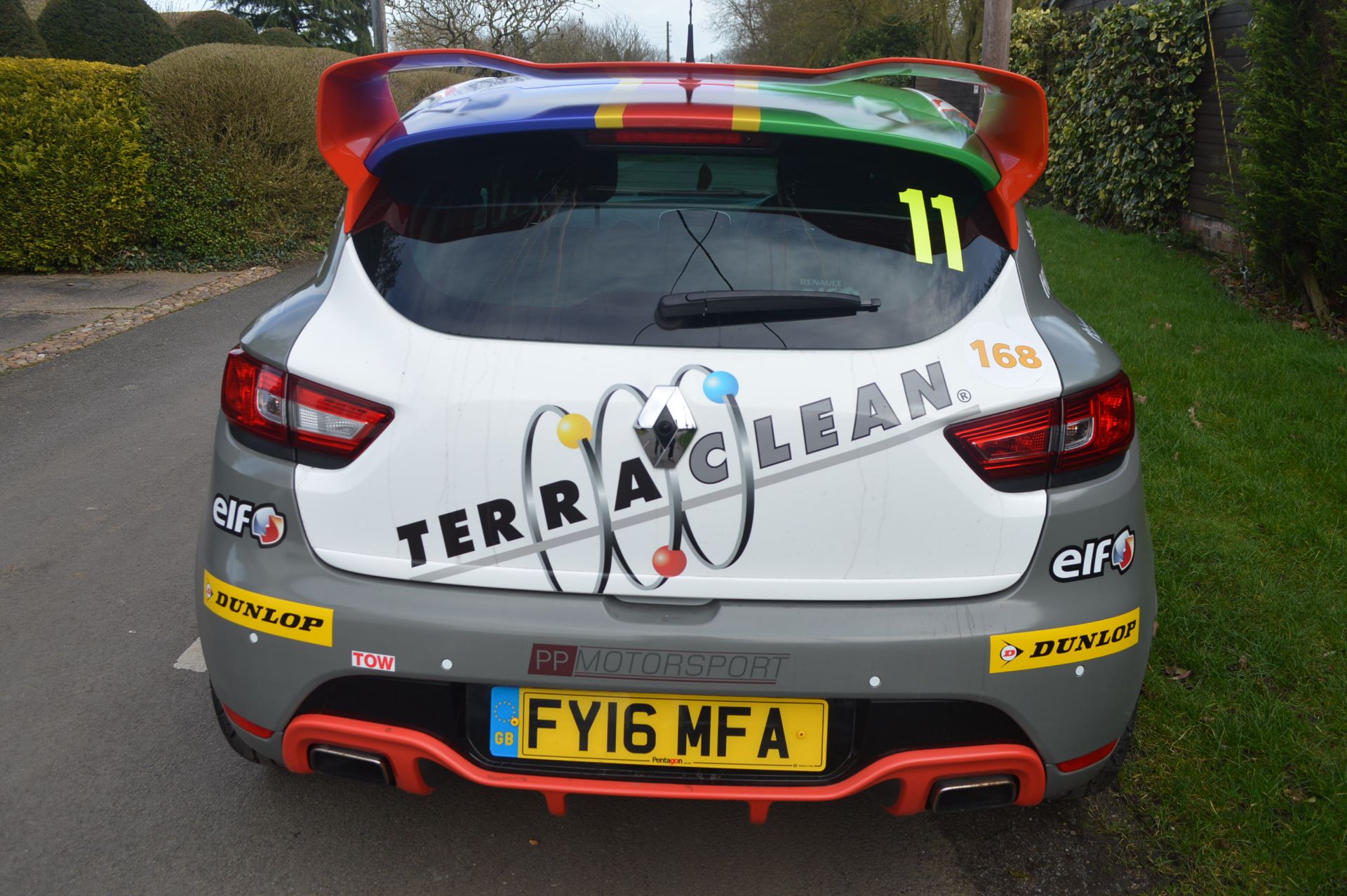 2016/16 REG RENAULT CLIO RENAULT SPORT SAT NAV TROPHY 220, INCREDIBLE CAR - Image 6 of 29