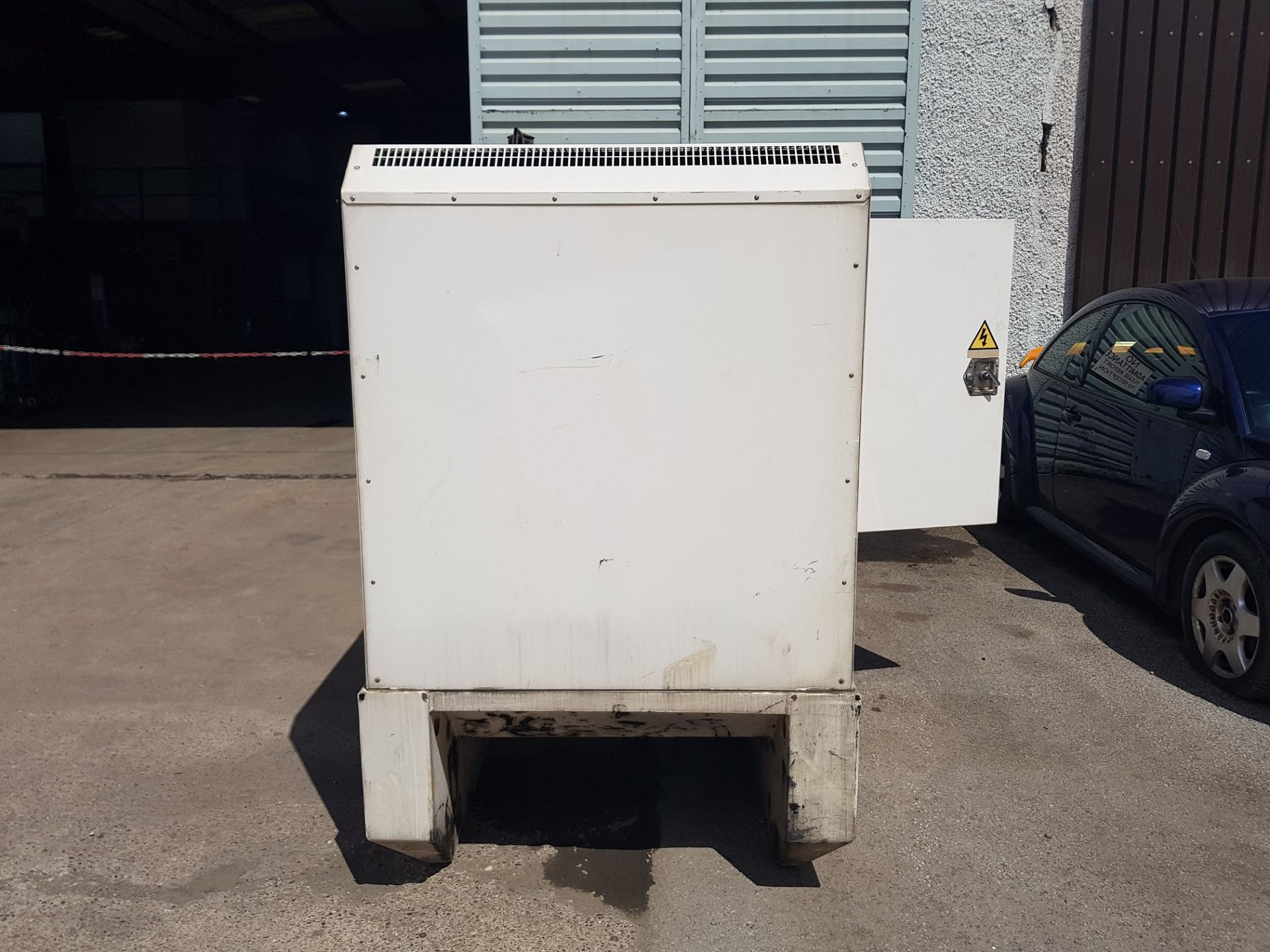 2000 FG WILSON 18 KVA super silent GENERATOR, MODEL: P18SP1 *PLUS VAT* - Image 2 of 15