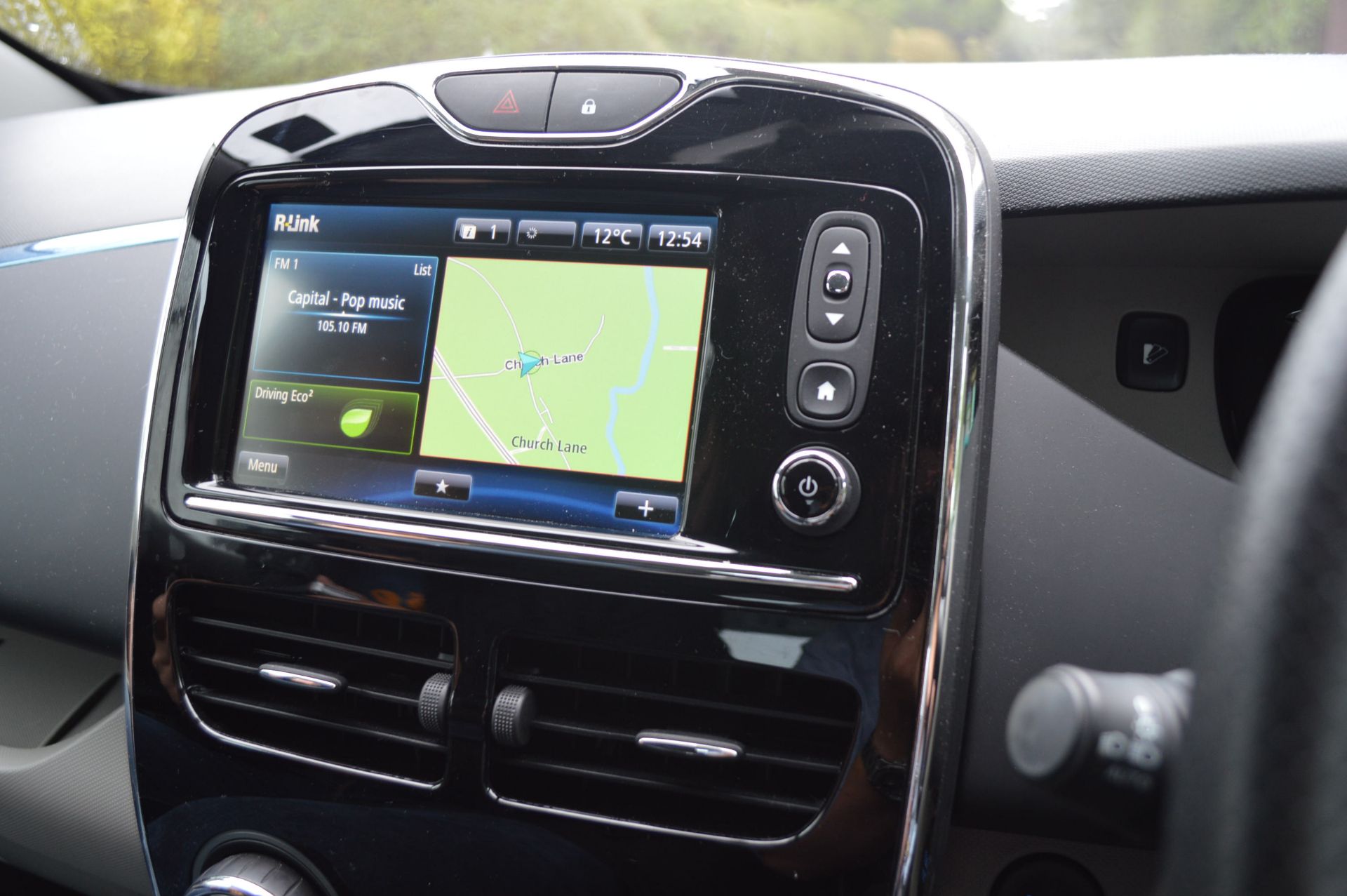 2015/15 REG RENAULT ZOE I-DYNAMIQUE INTENSE AUTOMATIC 5DR WITH SAT NAV - ELECTRIC, SHOWING 1 KEEPER - Image 17 of 20